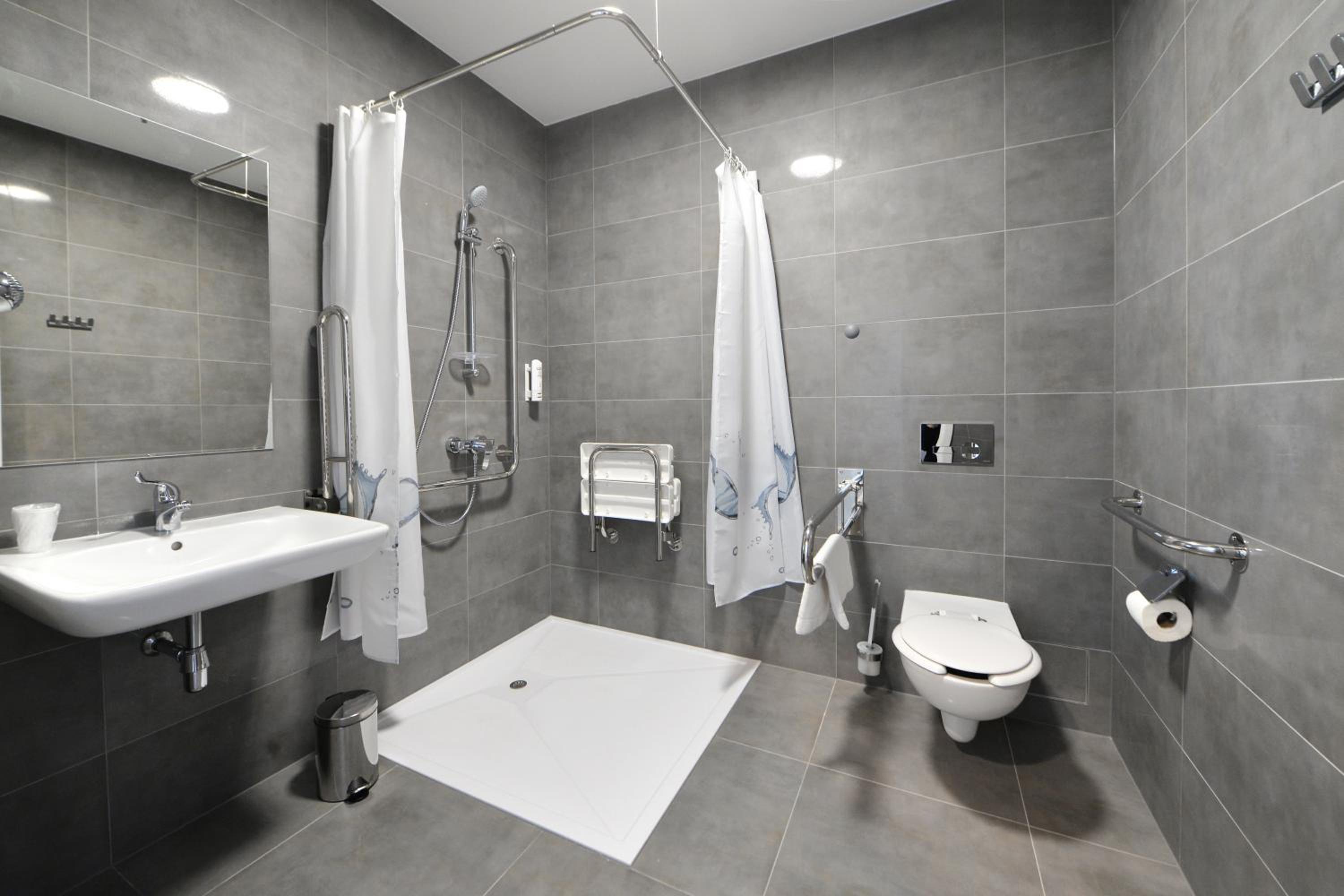 Twin Room - Disability Access