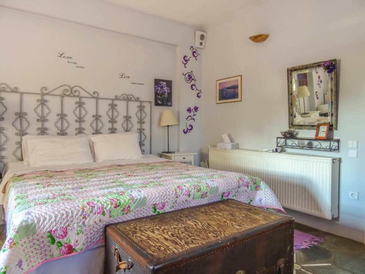 Triple Room with Bathroom - Photo 2