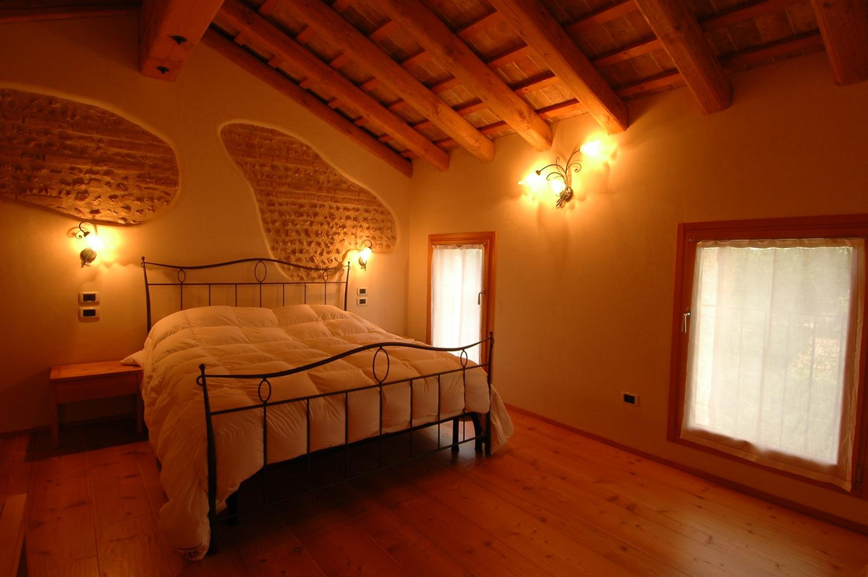 Double Room with Private External Bathroom photo 2