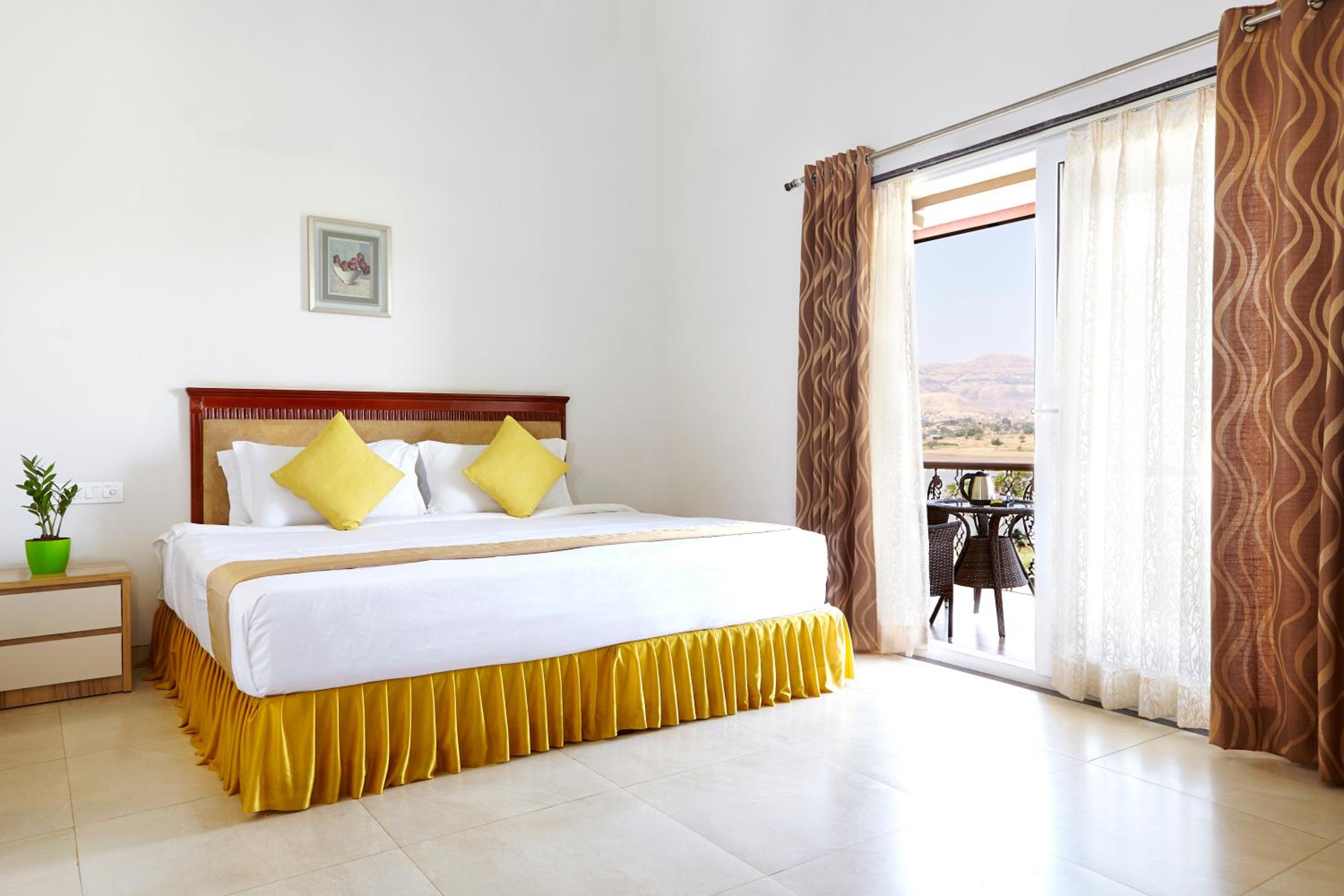 Suite with Balcony