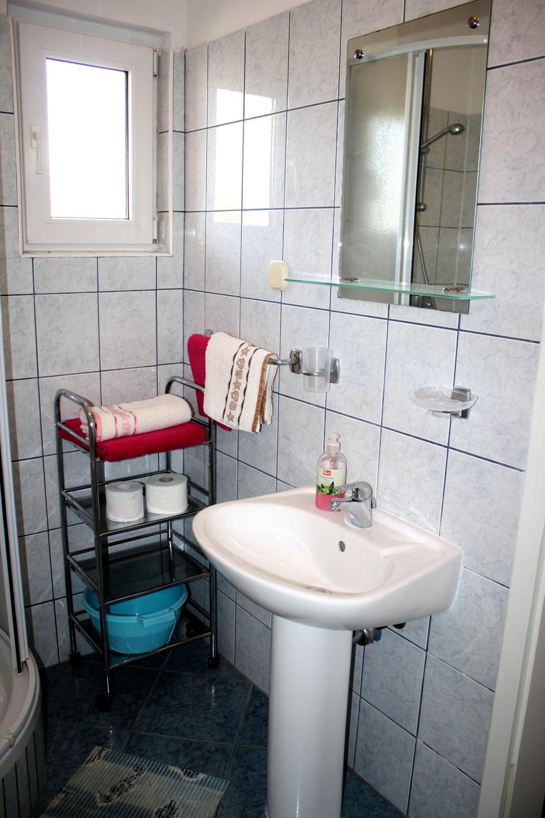 Studio Apartment with Sea View - Photo 7