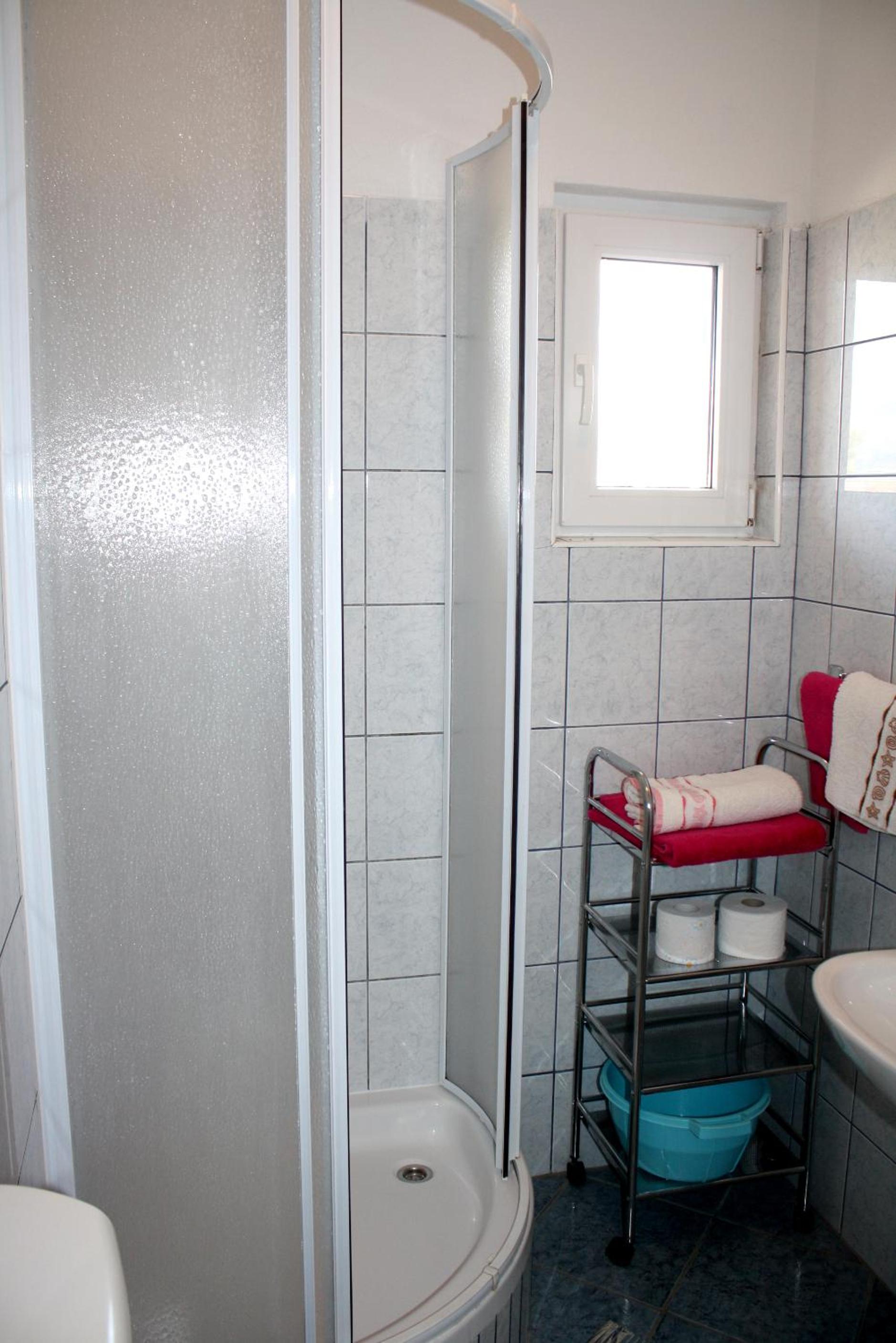 Studio Apartment with Sea View - Photo 8