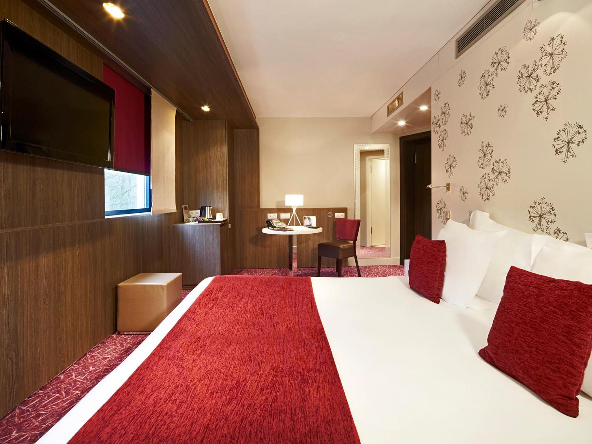Superior Queen Room
