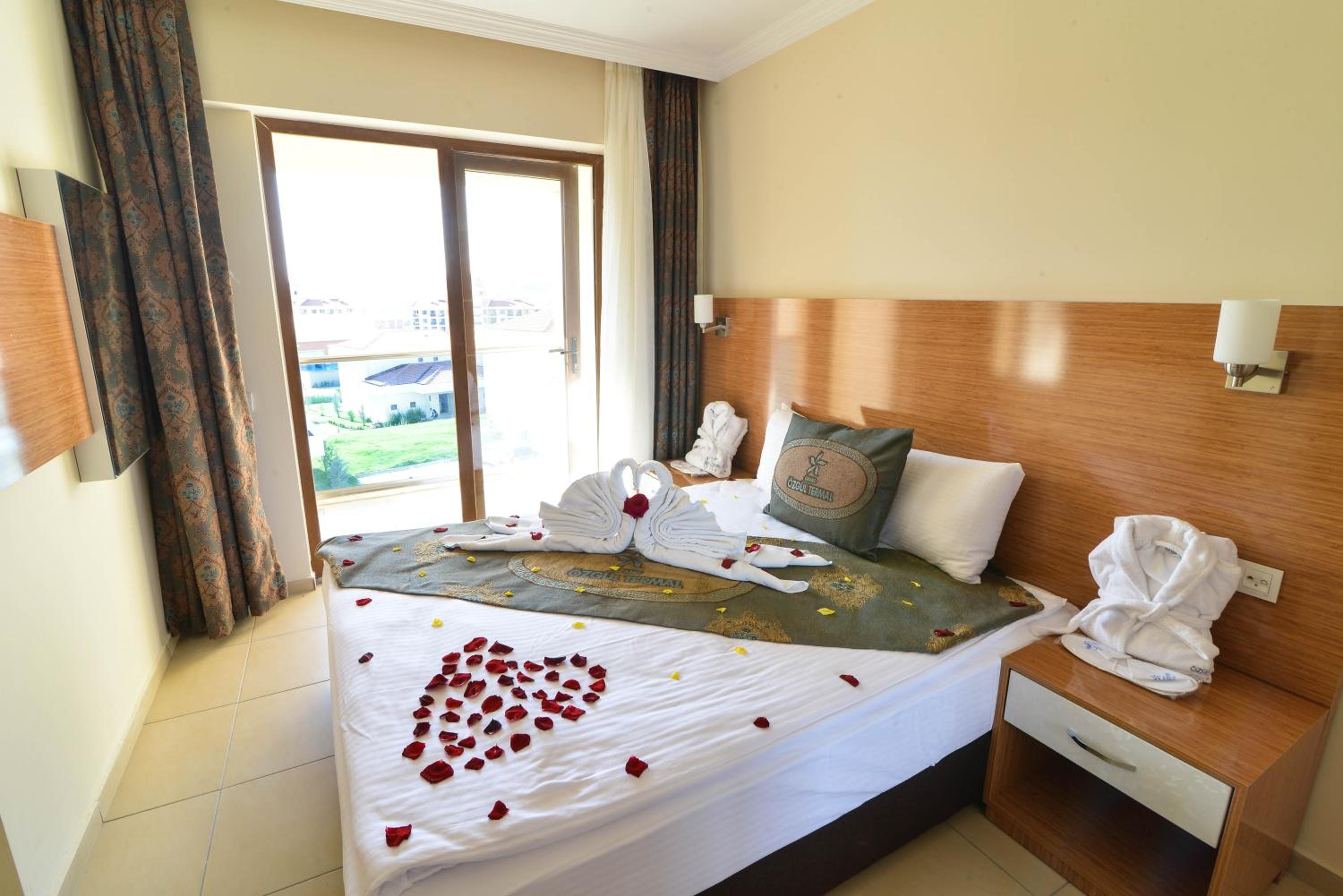 One-Bedroom Apartment with Private Thermal Pool photo 1