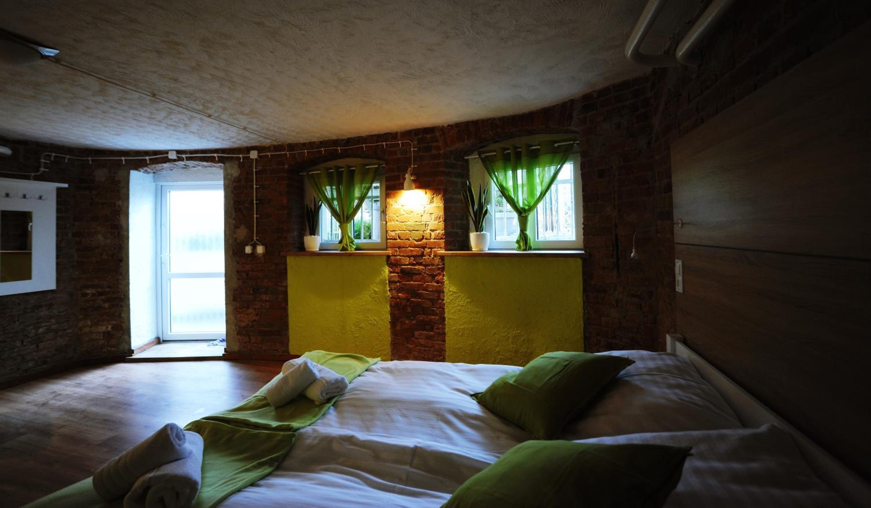 Double Room with Private Bathroom - Photo 5