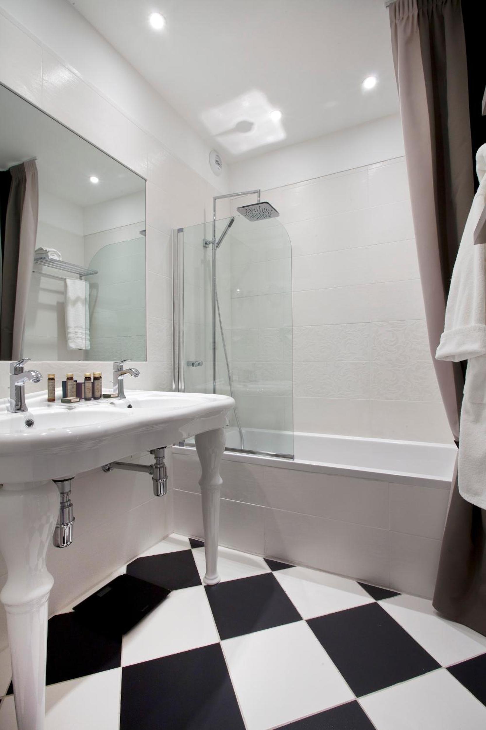 Chambre Double de Luxe avec Accès Gratuit au Spa Chambre Double de Luxe avec Accès Gratuit au Spa