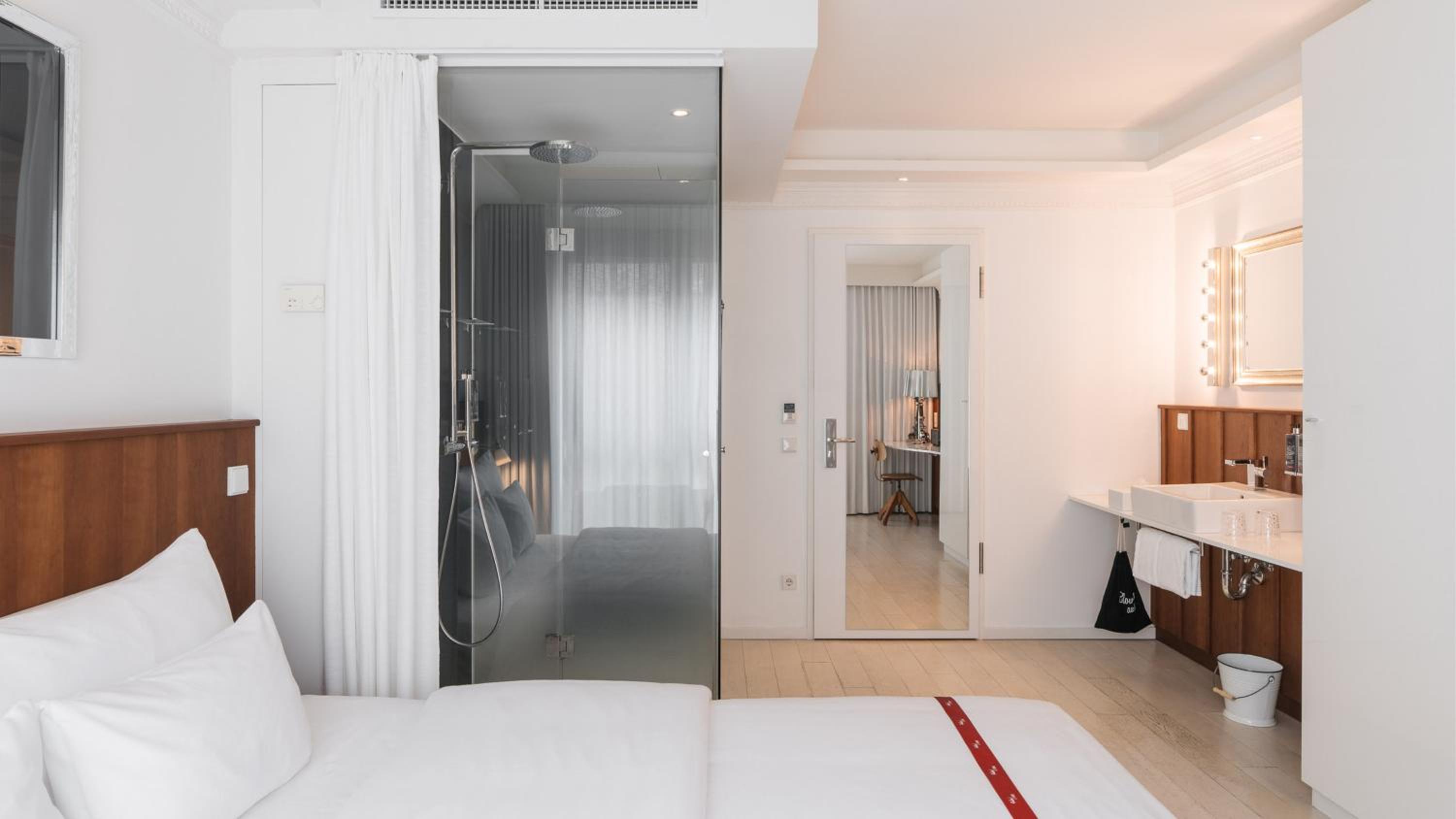 Nest Accessible Room
