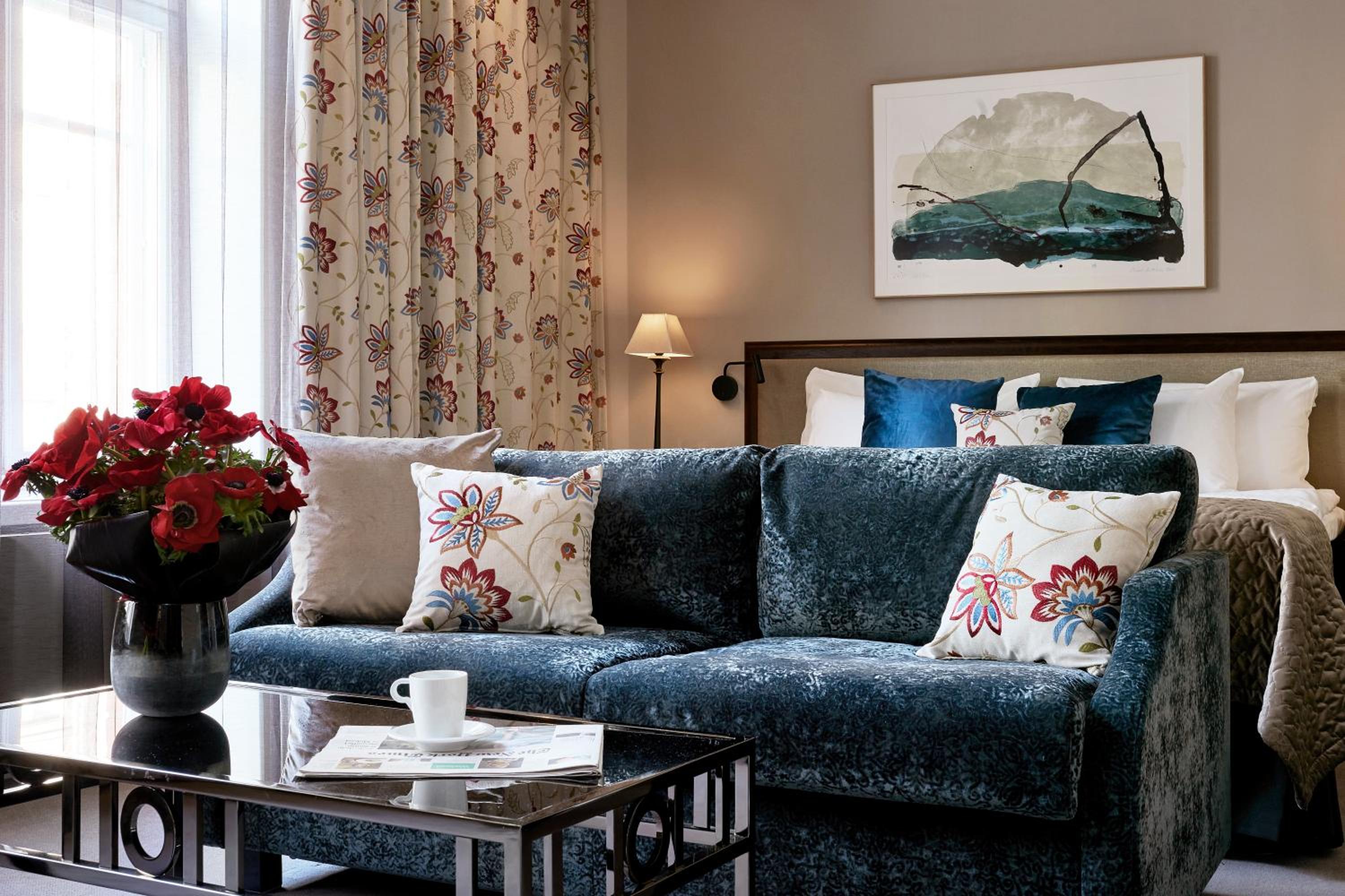Grand Deluxe Room - Photo 7