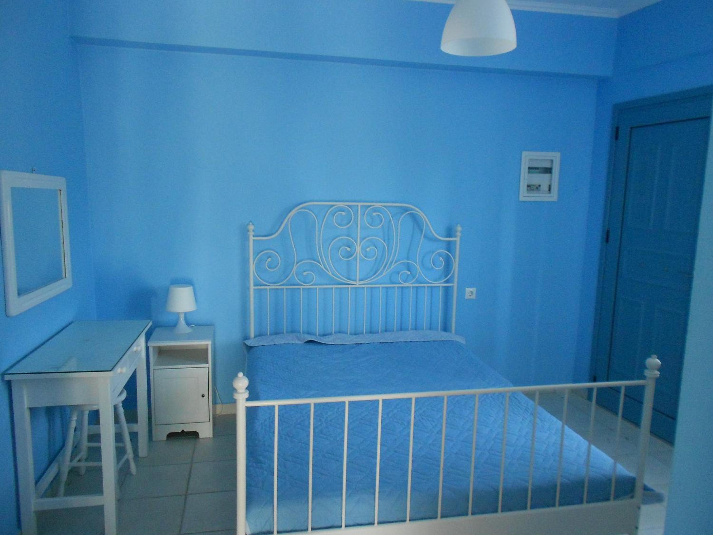 Two-Bedroom Apartment - Photo 1