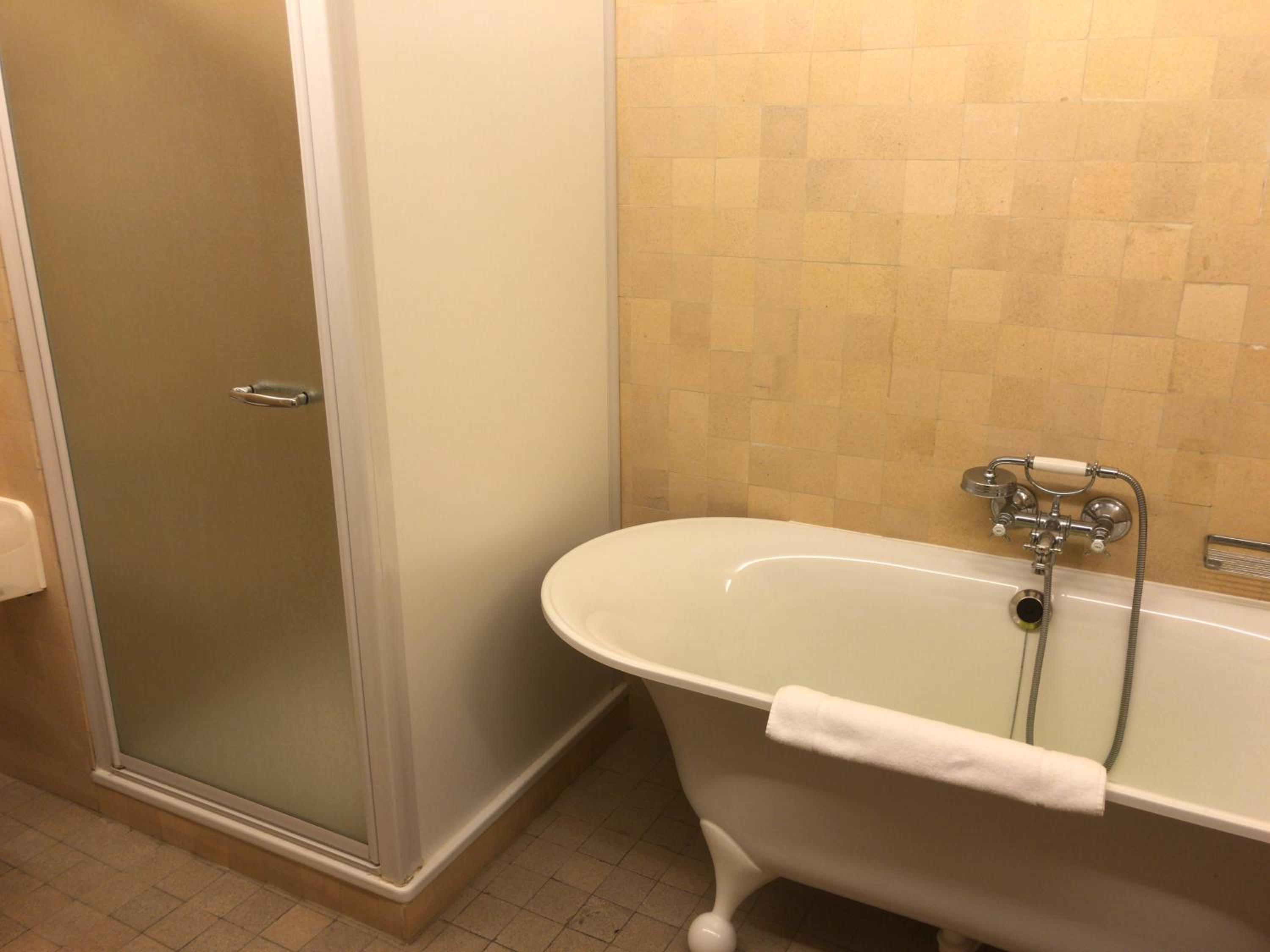 Deluxe Twin Room with Sea View photo 2