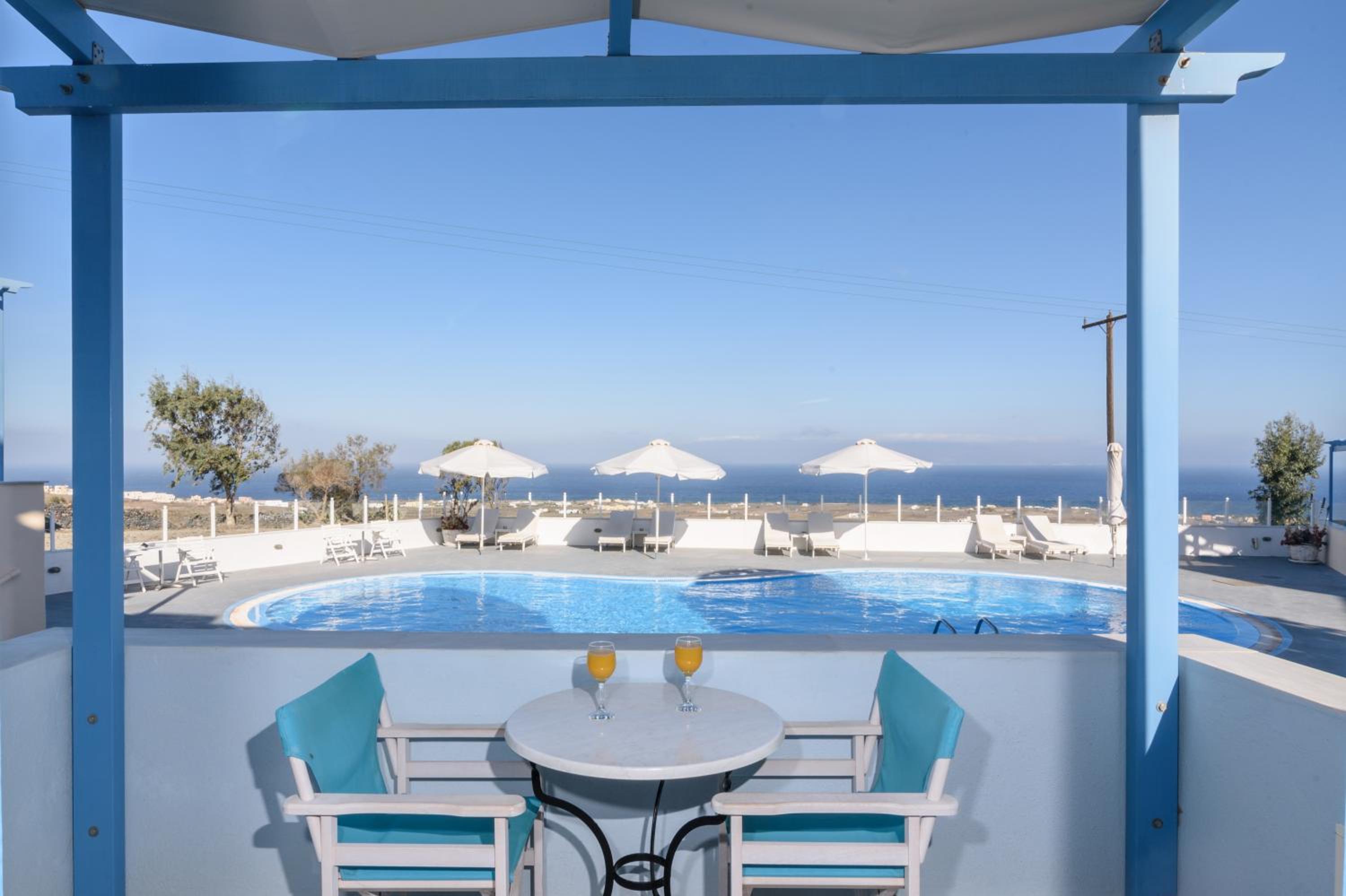Studio with Sea View (2 Adults) - Photo 22