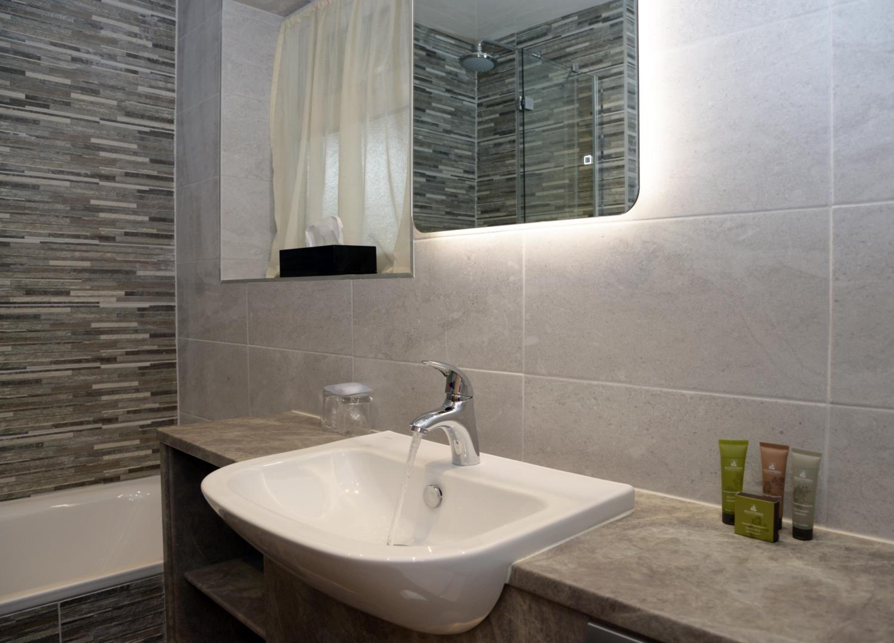 Standard Twin Lodge - Photo 2