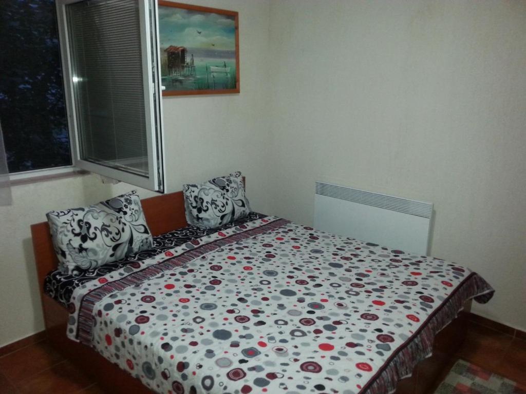 Studio (4 Adults)