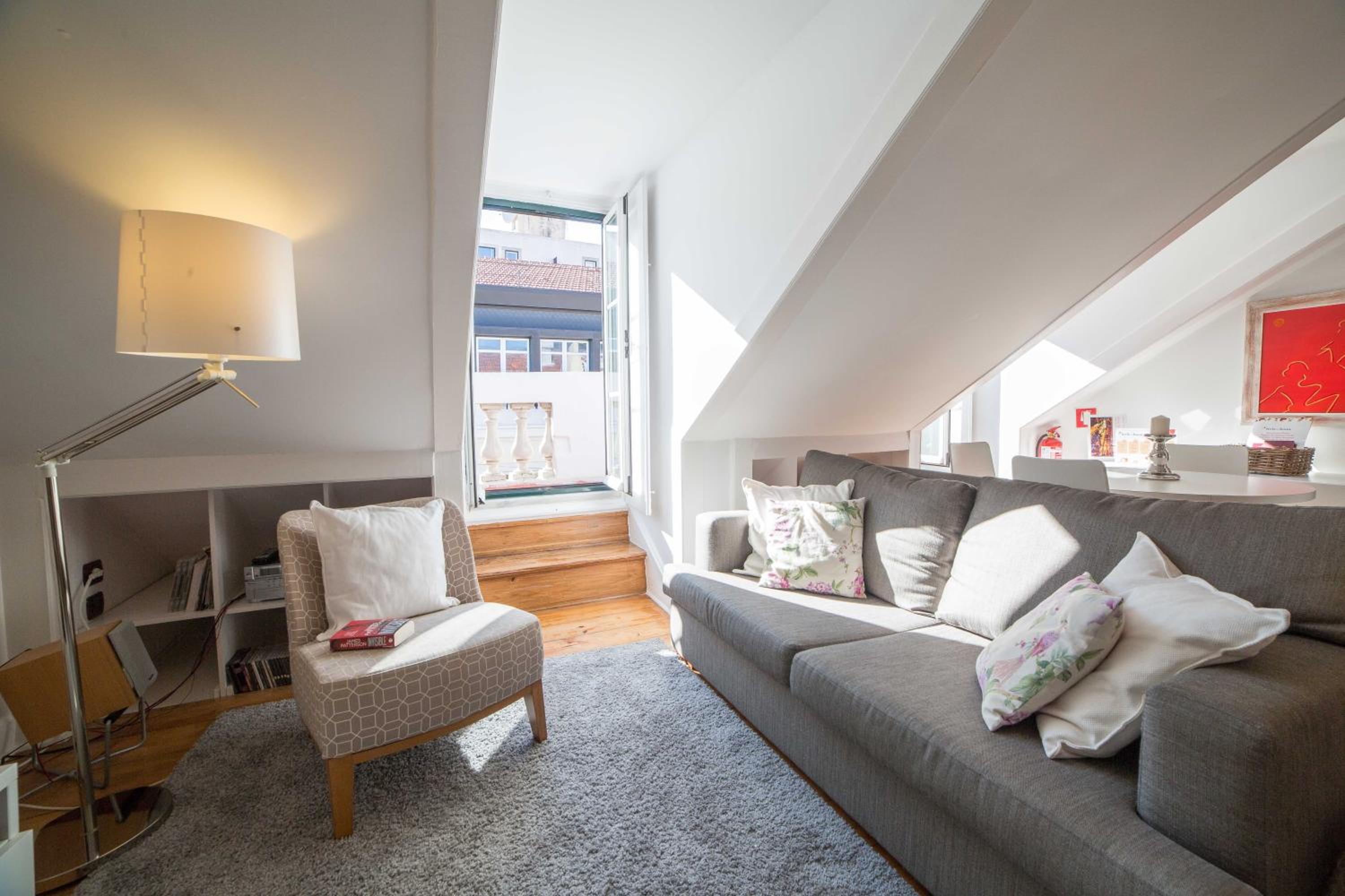Two-Bedroom Apartment - Photo 35