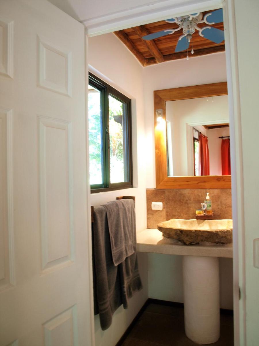 Deluxe Bungalow photo 2
