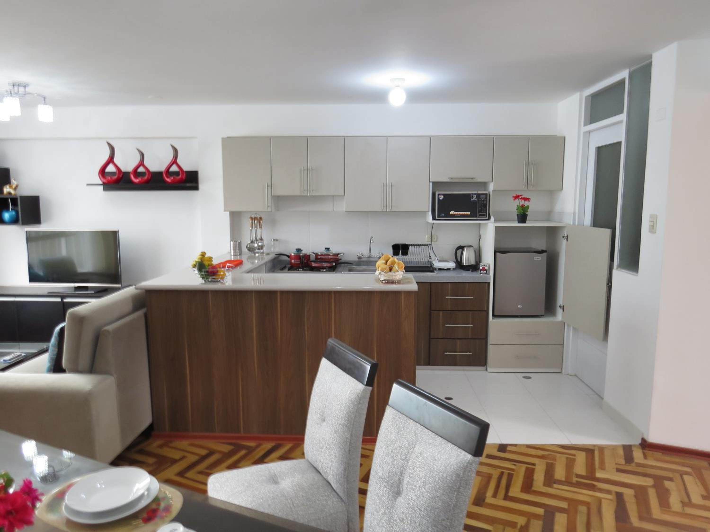 Two-Bedroom Apartment (5 Adults) photo 3