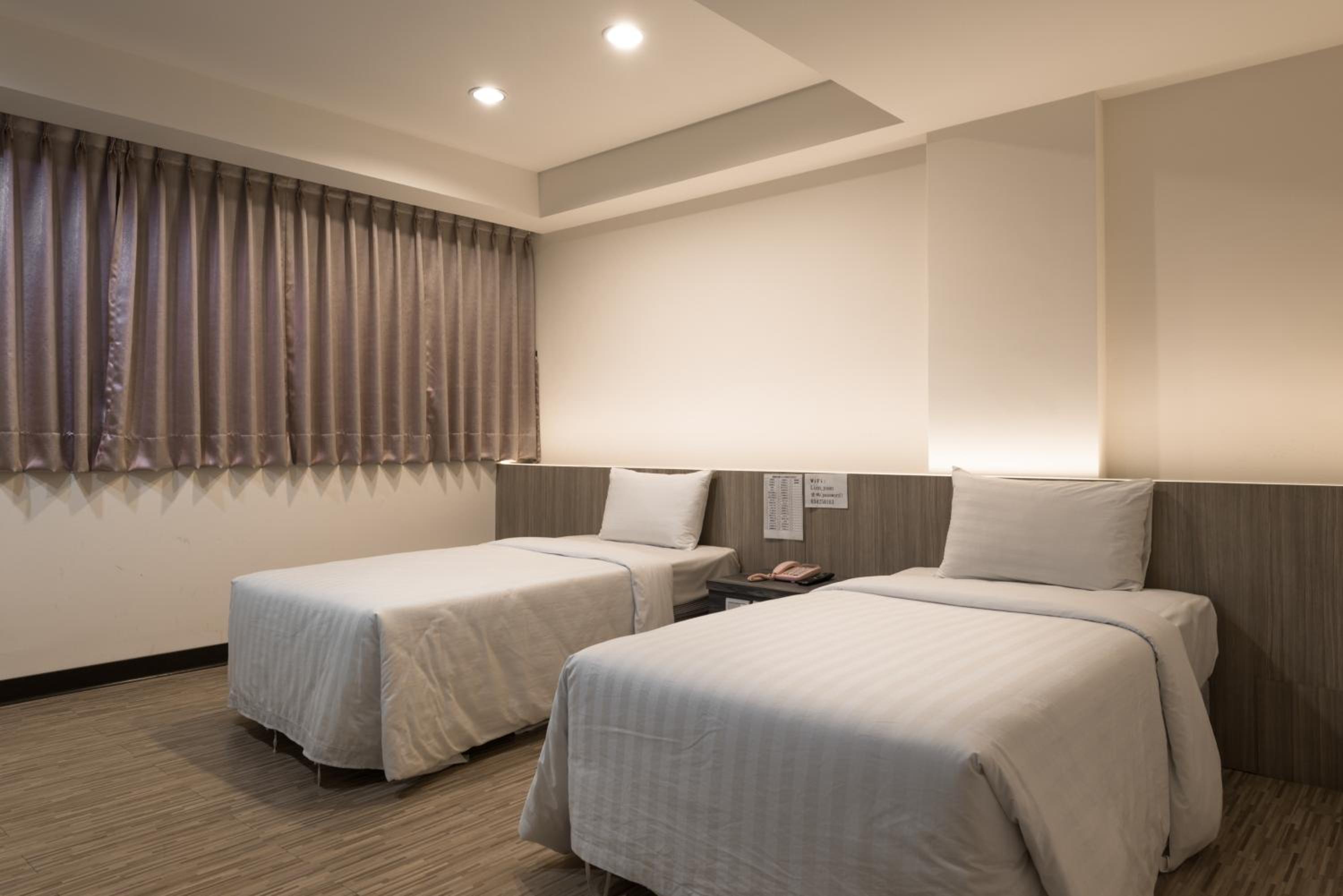 Twin Room photo 2