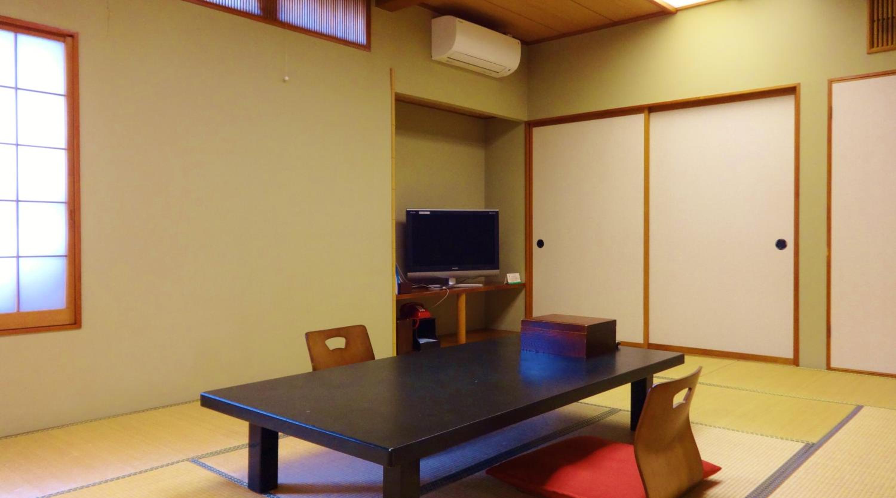 Japanese-Style Room - Photo 1