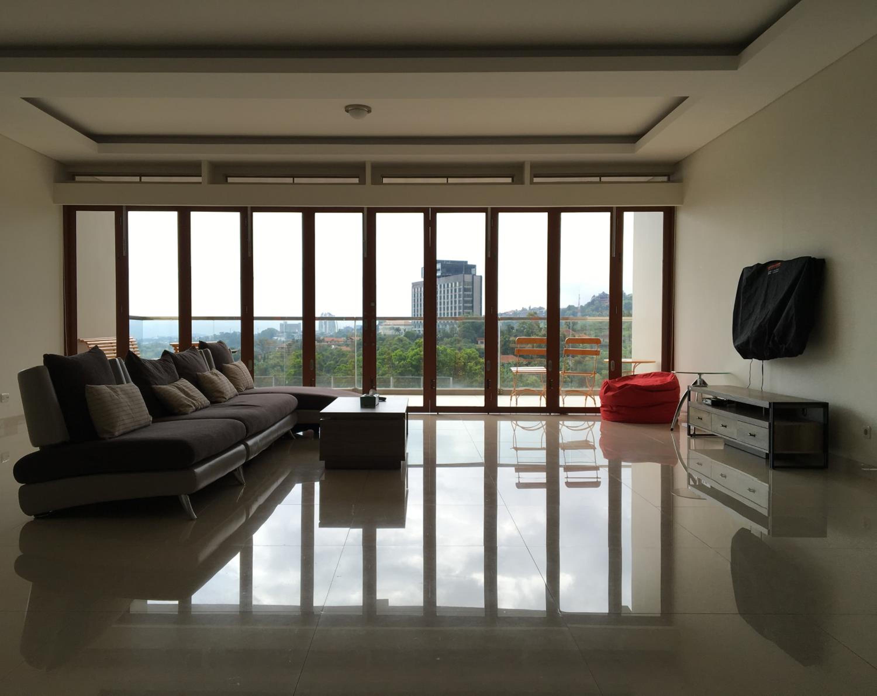 Three-Bedroom Villa - Photo 1