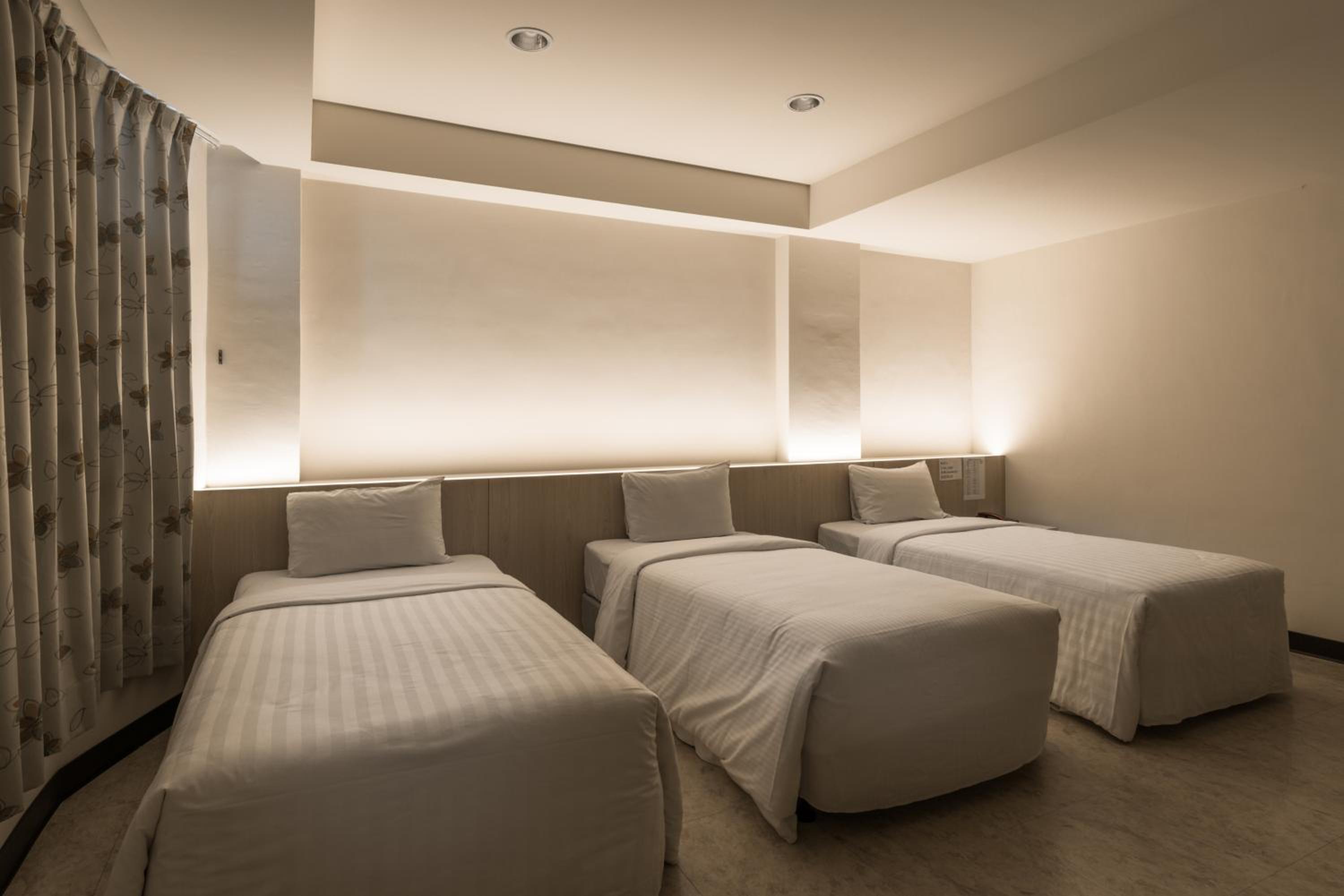 Comfort Triple Room With Shower photo 3
