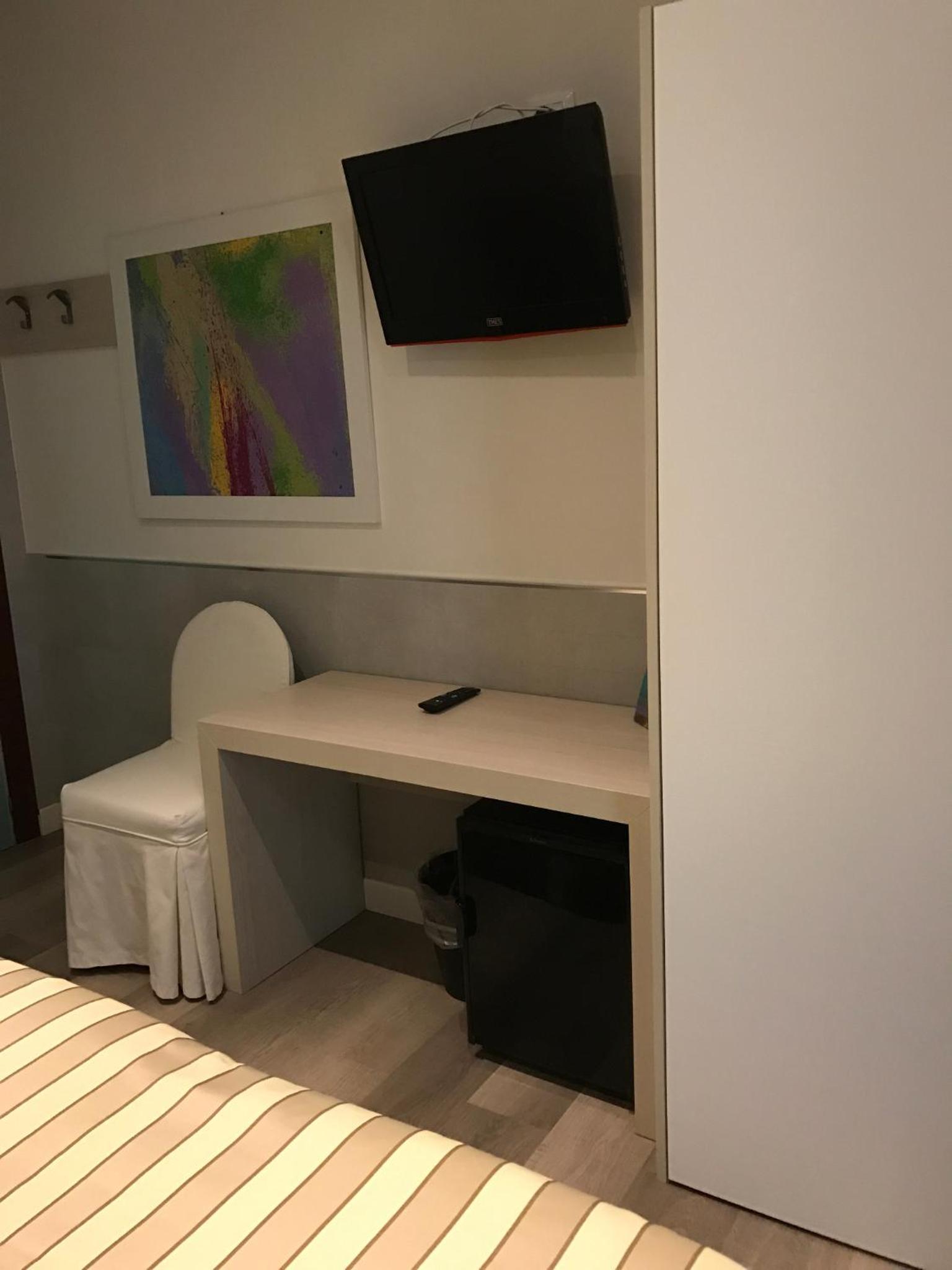 Elegance Double Room with access to the Beach  photo 2