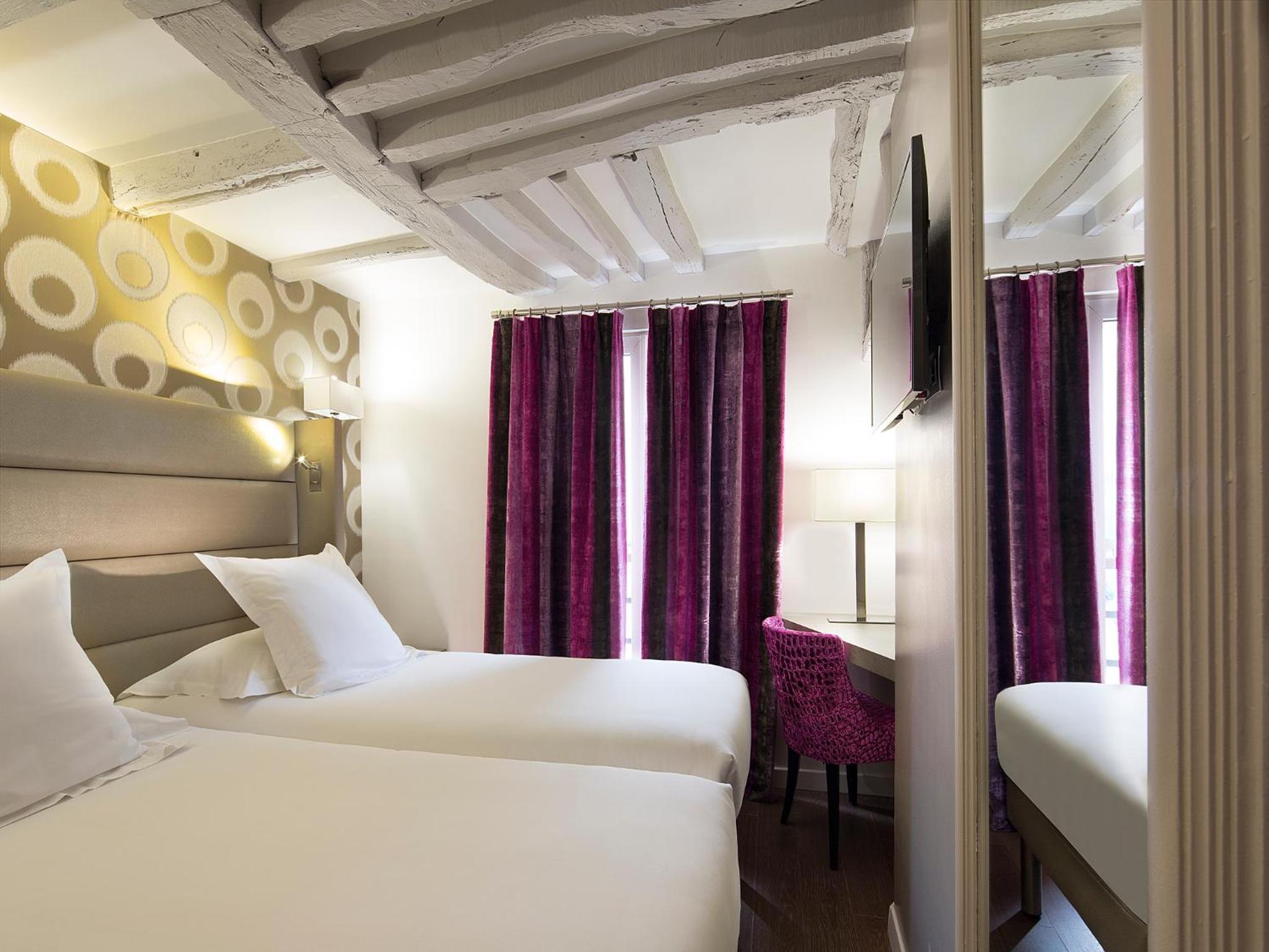 Superior Twin Room photo 1