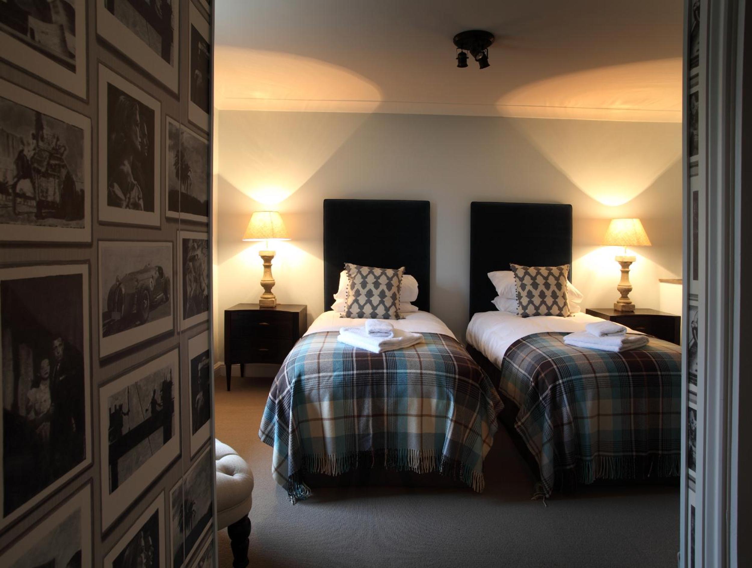 Deluxe Double or Twin Room photo 1