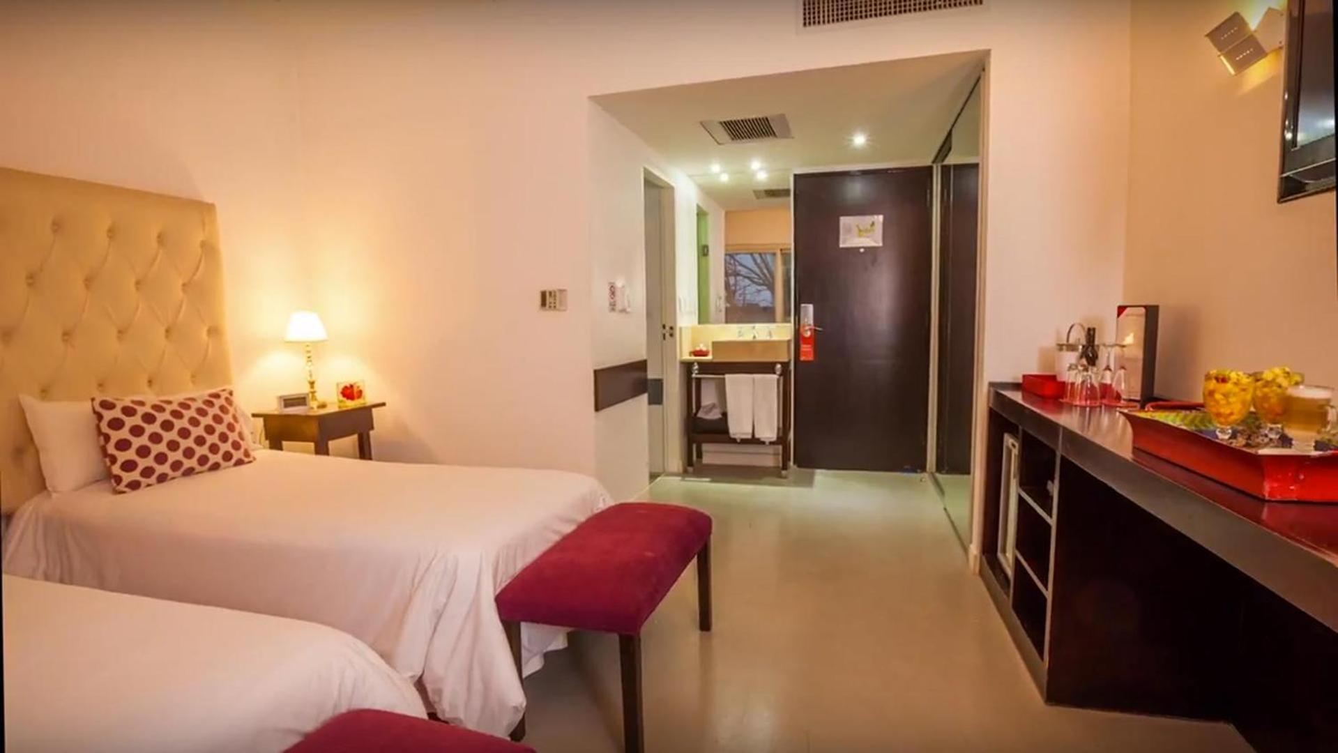 Standard Double or Twin Room photo 1