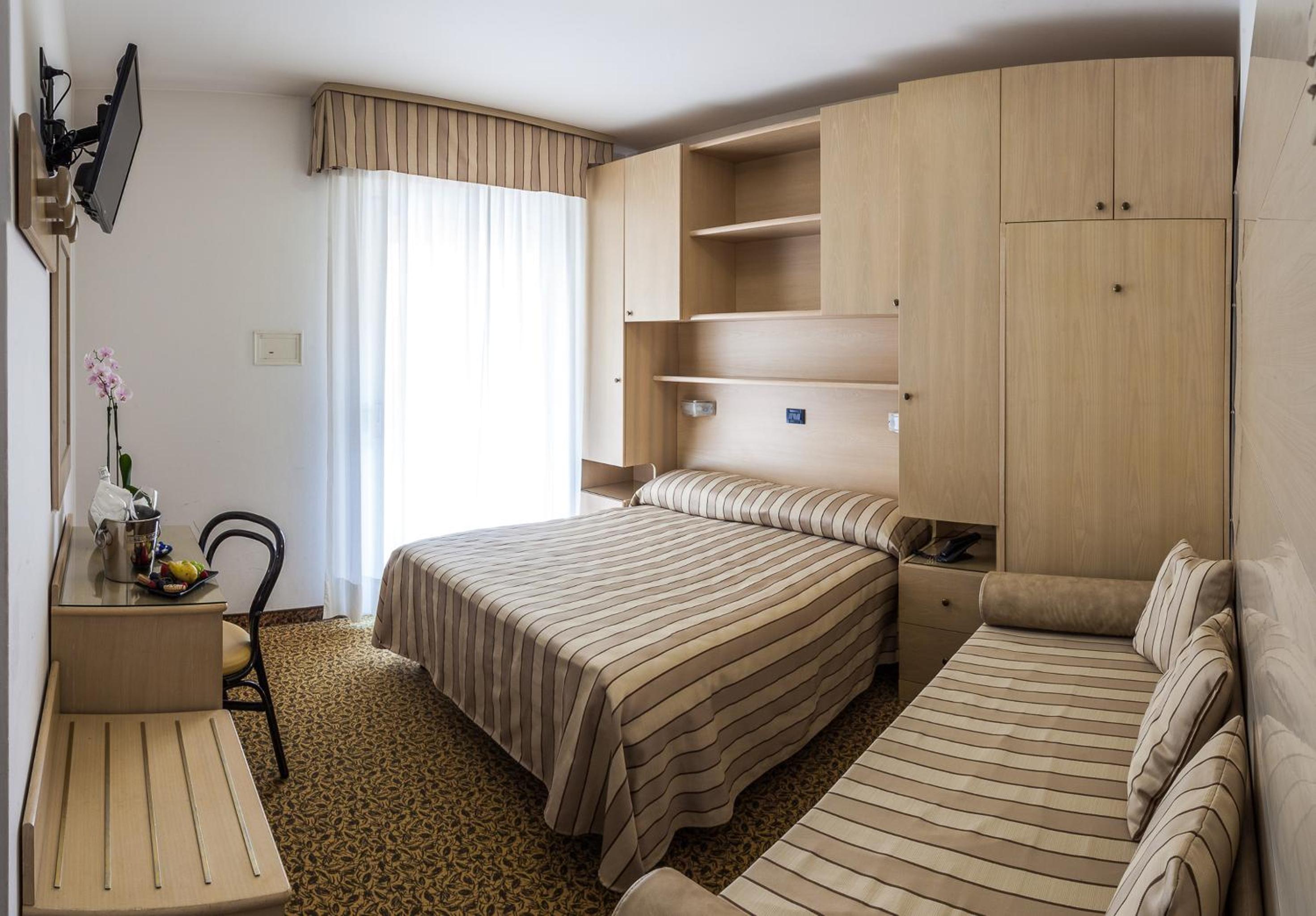 Quadruple Room photo 1