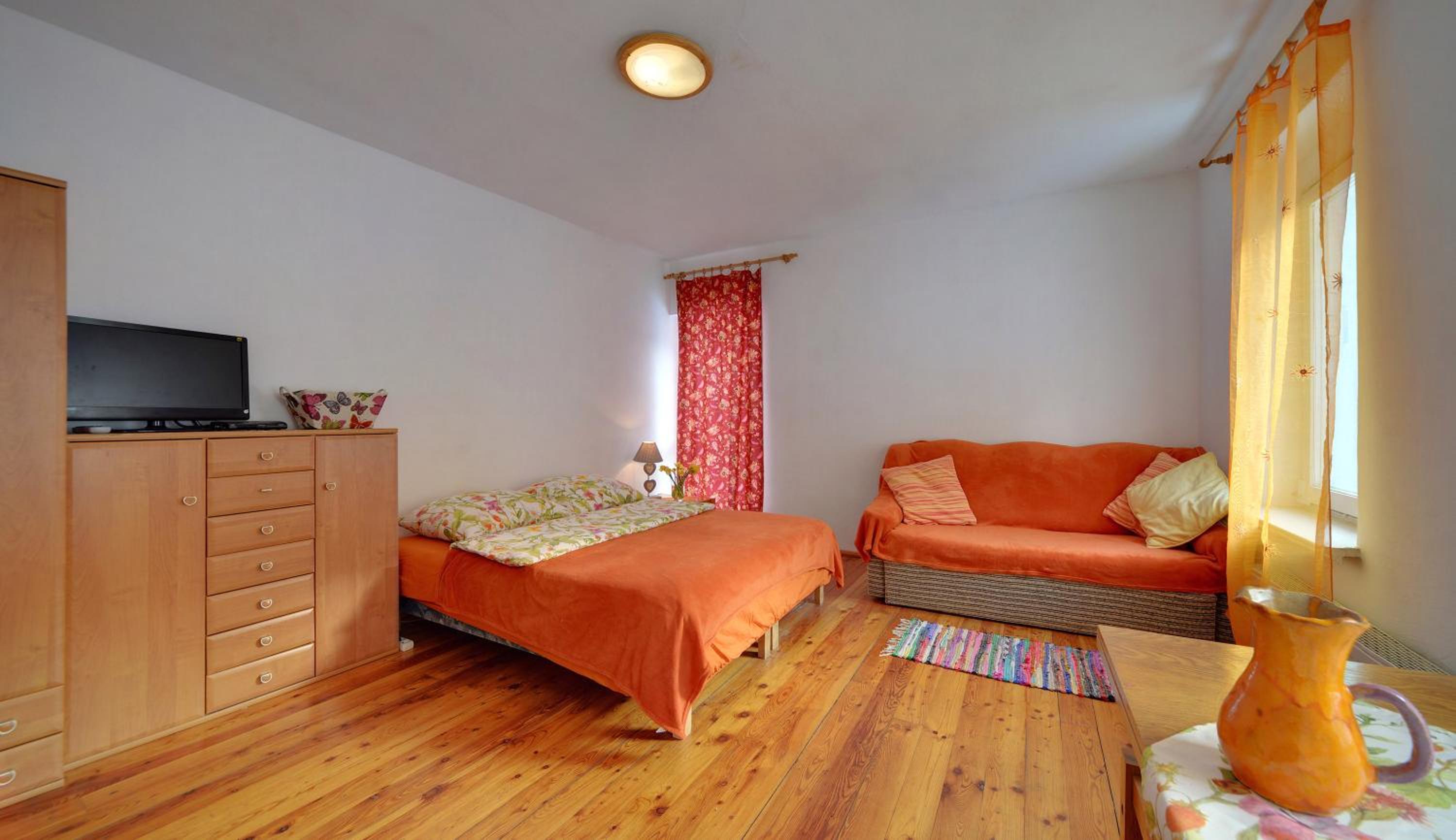 Double or Twin Room with Private External Bathroom photo 1