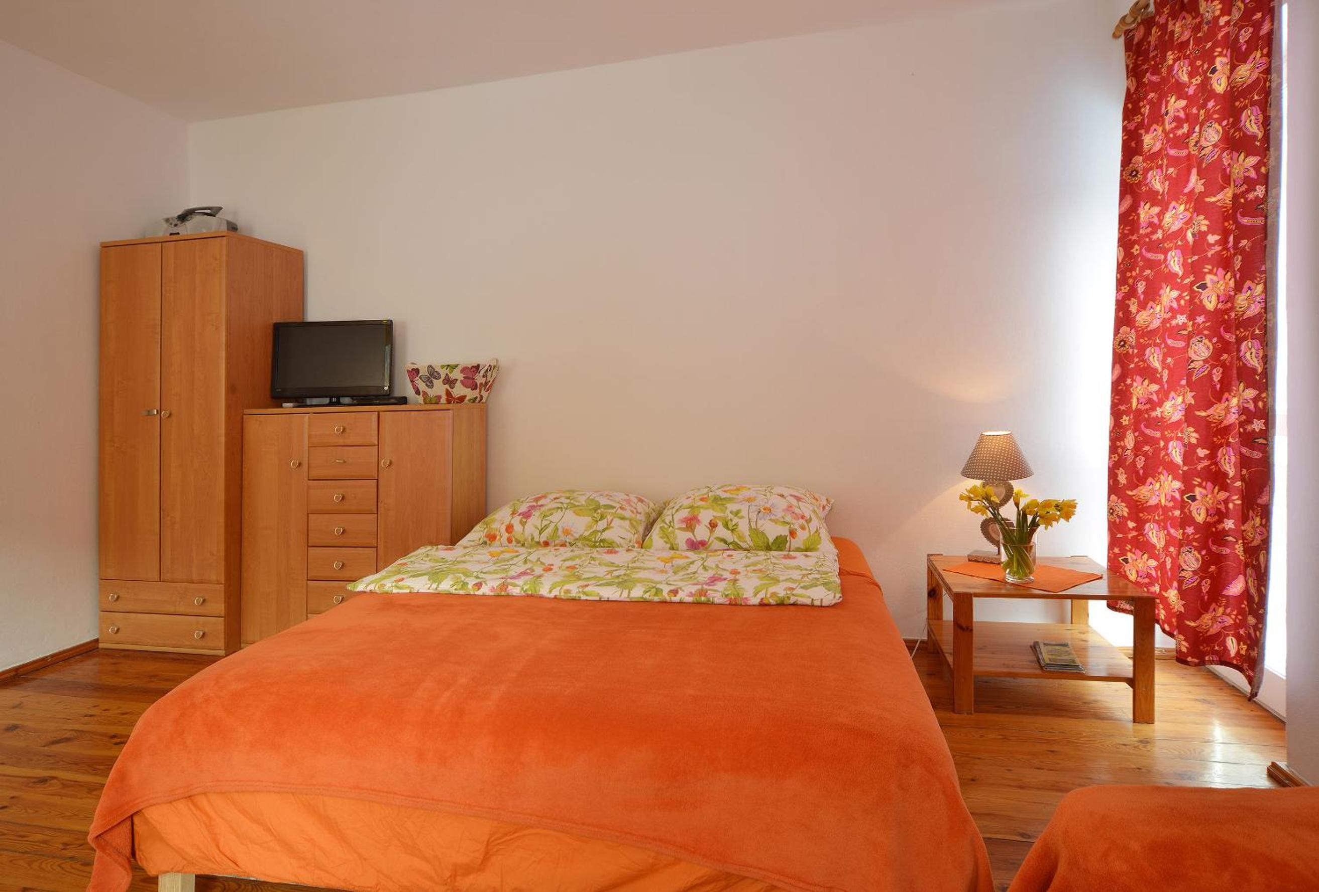 Double or Twin Room with Private External Bathroom photo 3
