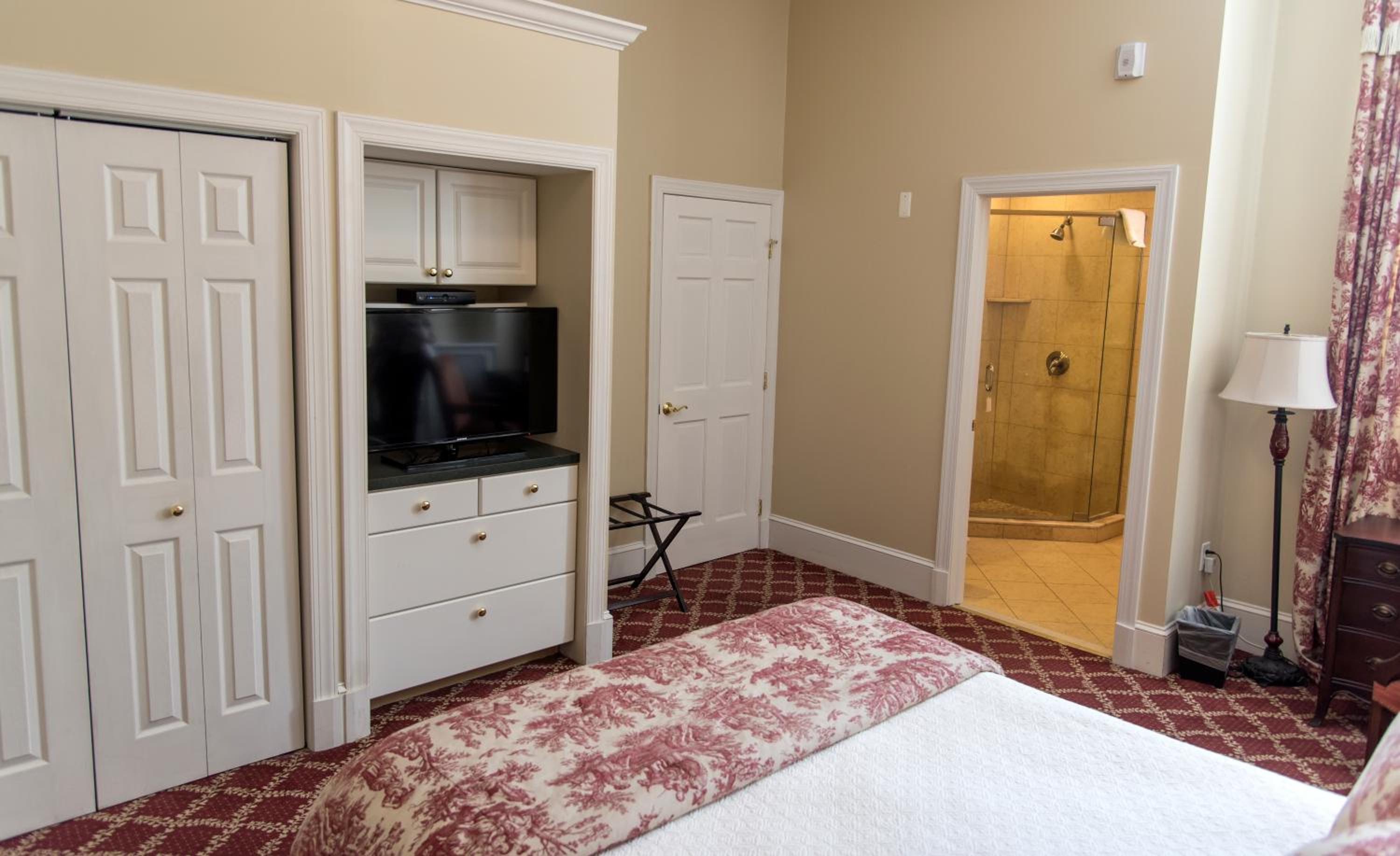 One-Bedroom Suite #3