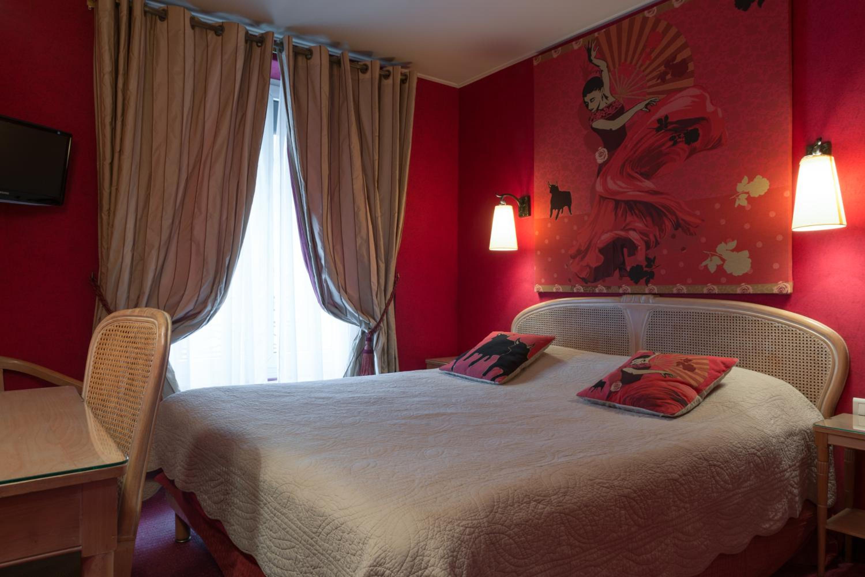 Double Room - Photo 1