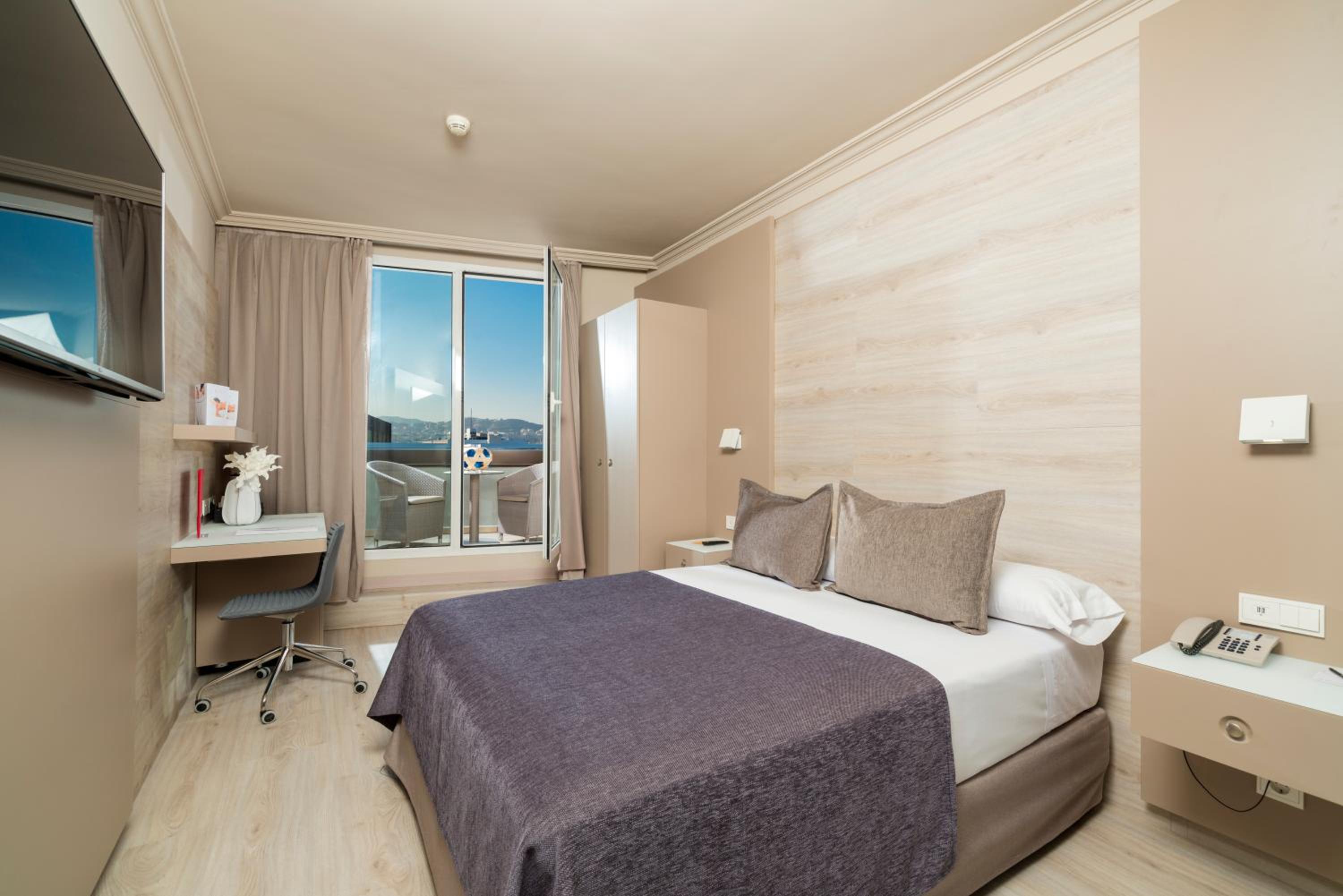 Habitación Doble Deluxe con Balcón y Acceso al Spa