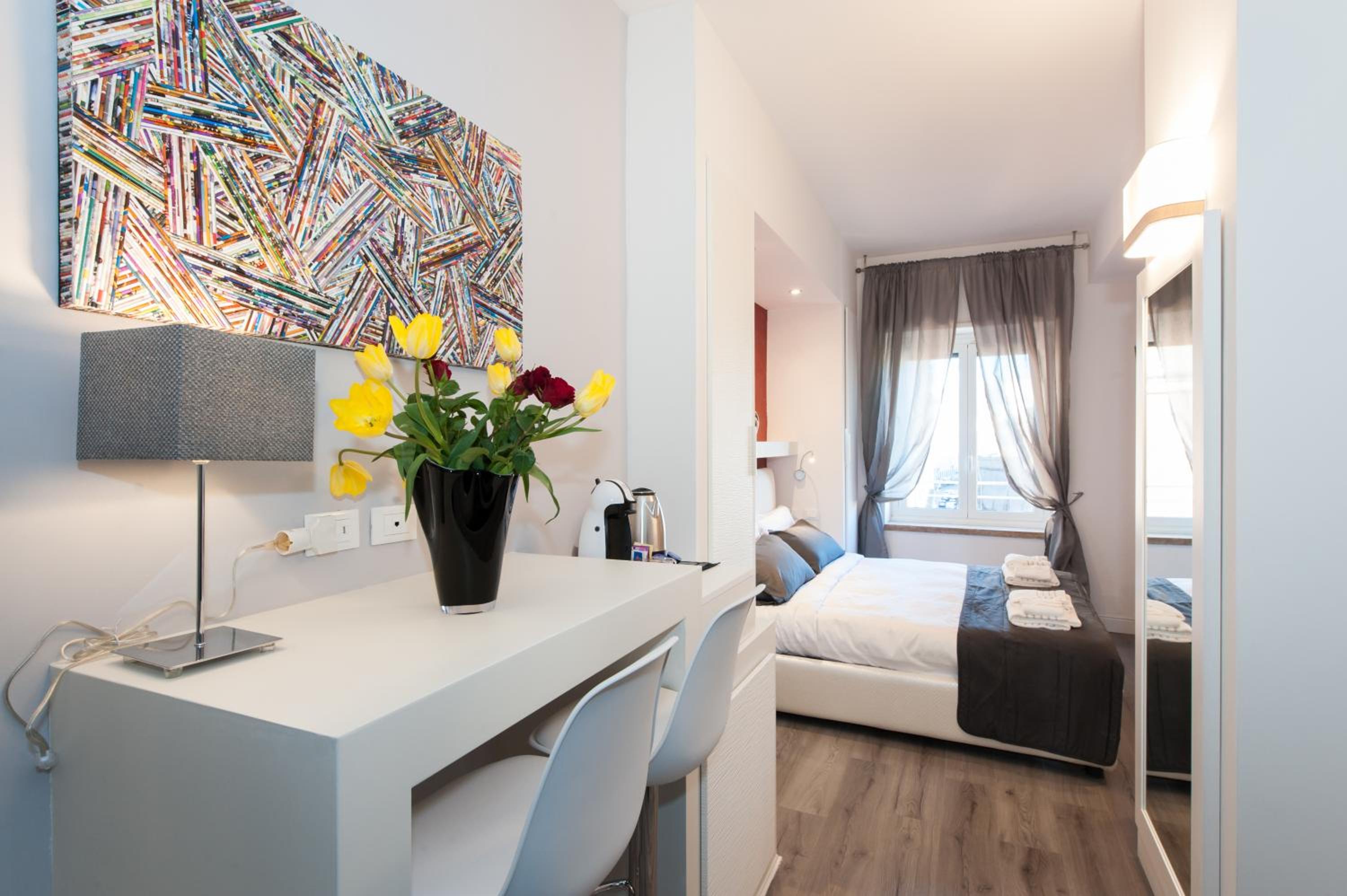 Standard Double Room photo 2