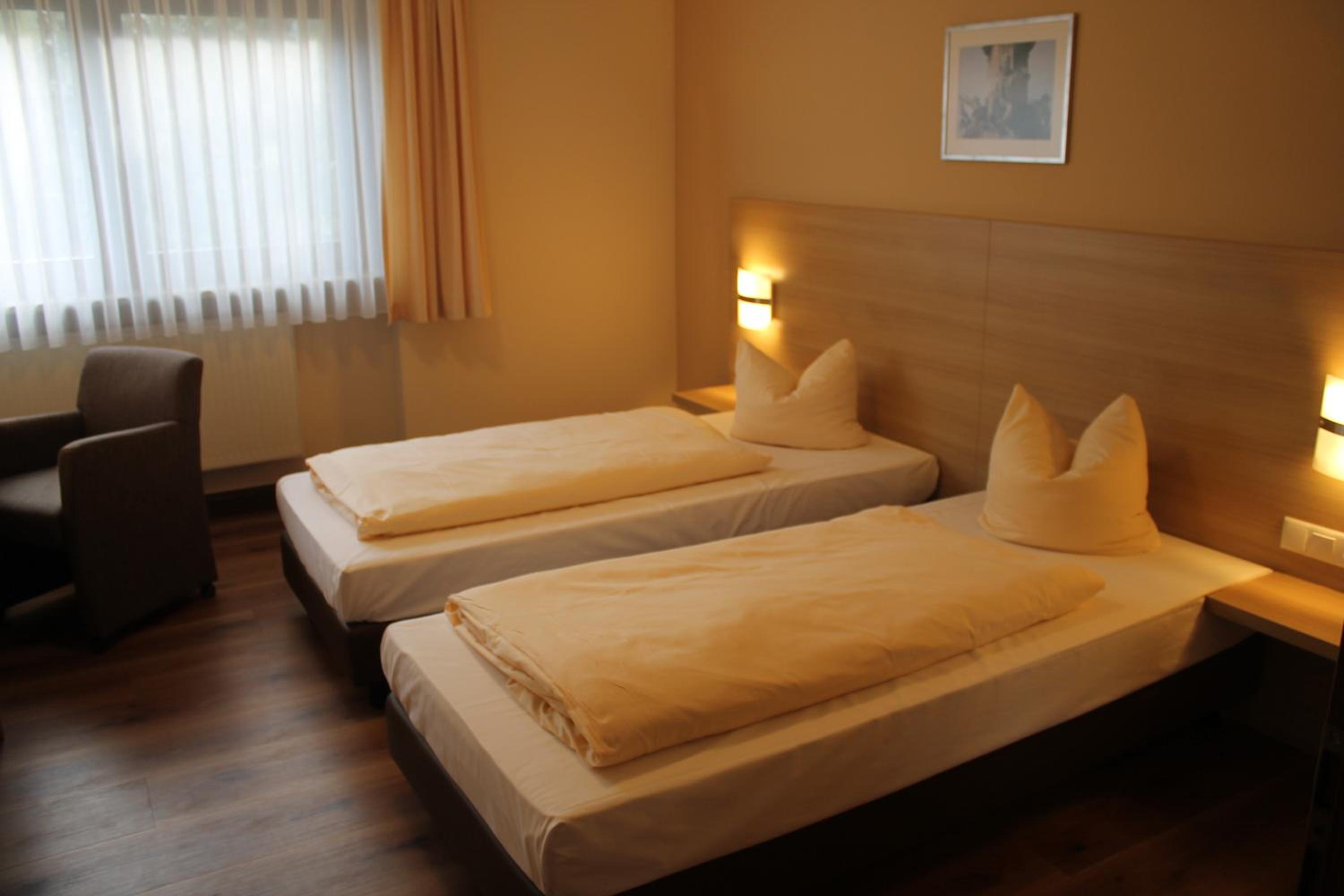 Double Room - Photo 4