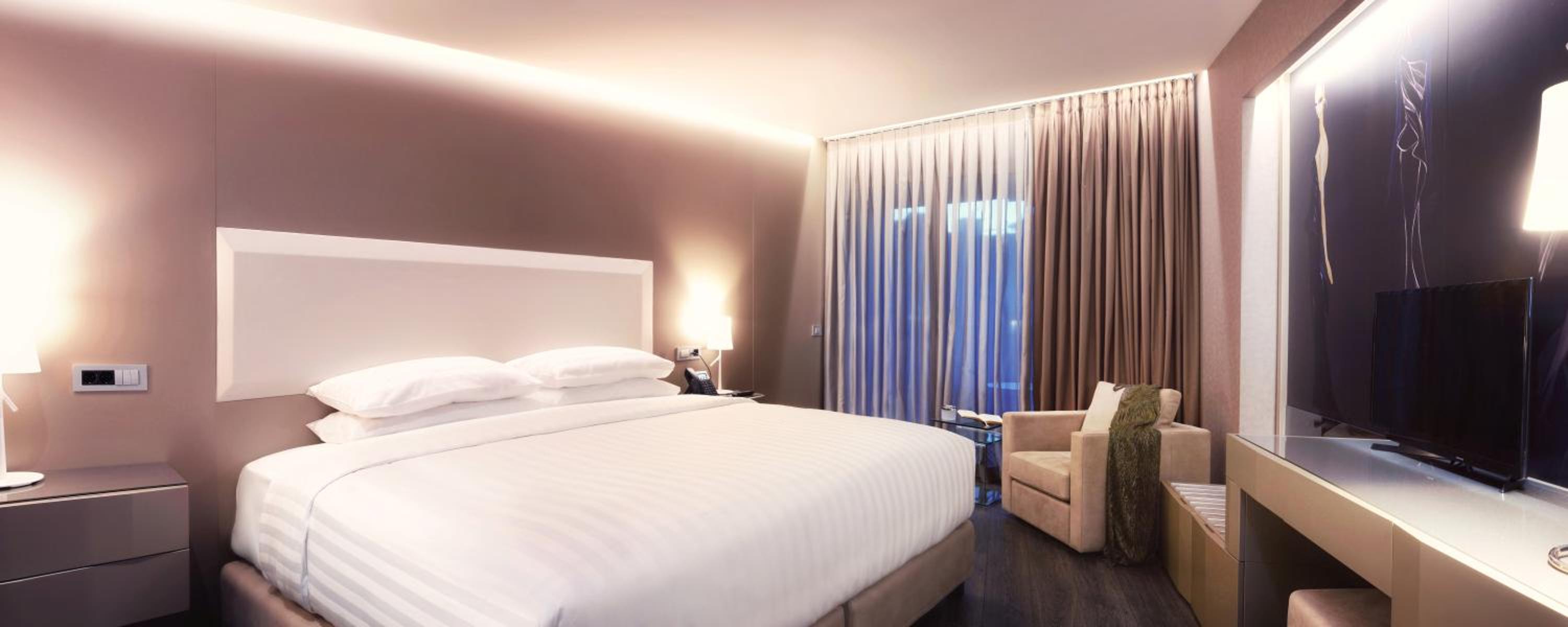 Superior Room Lake View