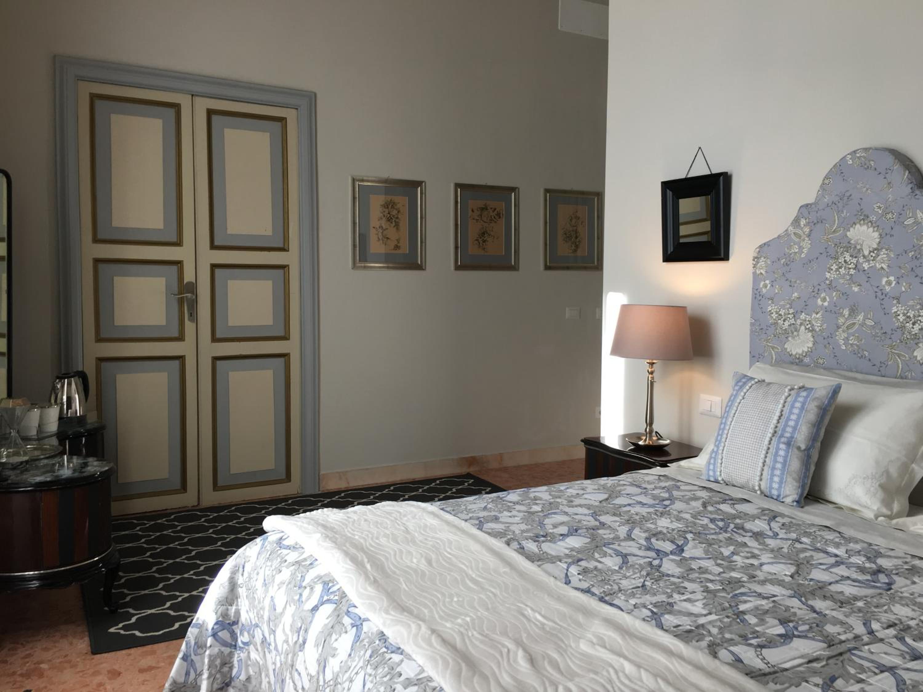 Double Room with Private Bathroom - Photo 6