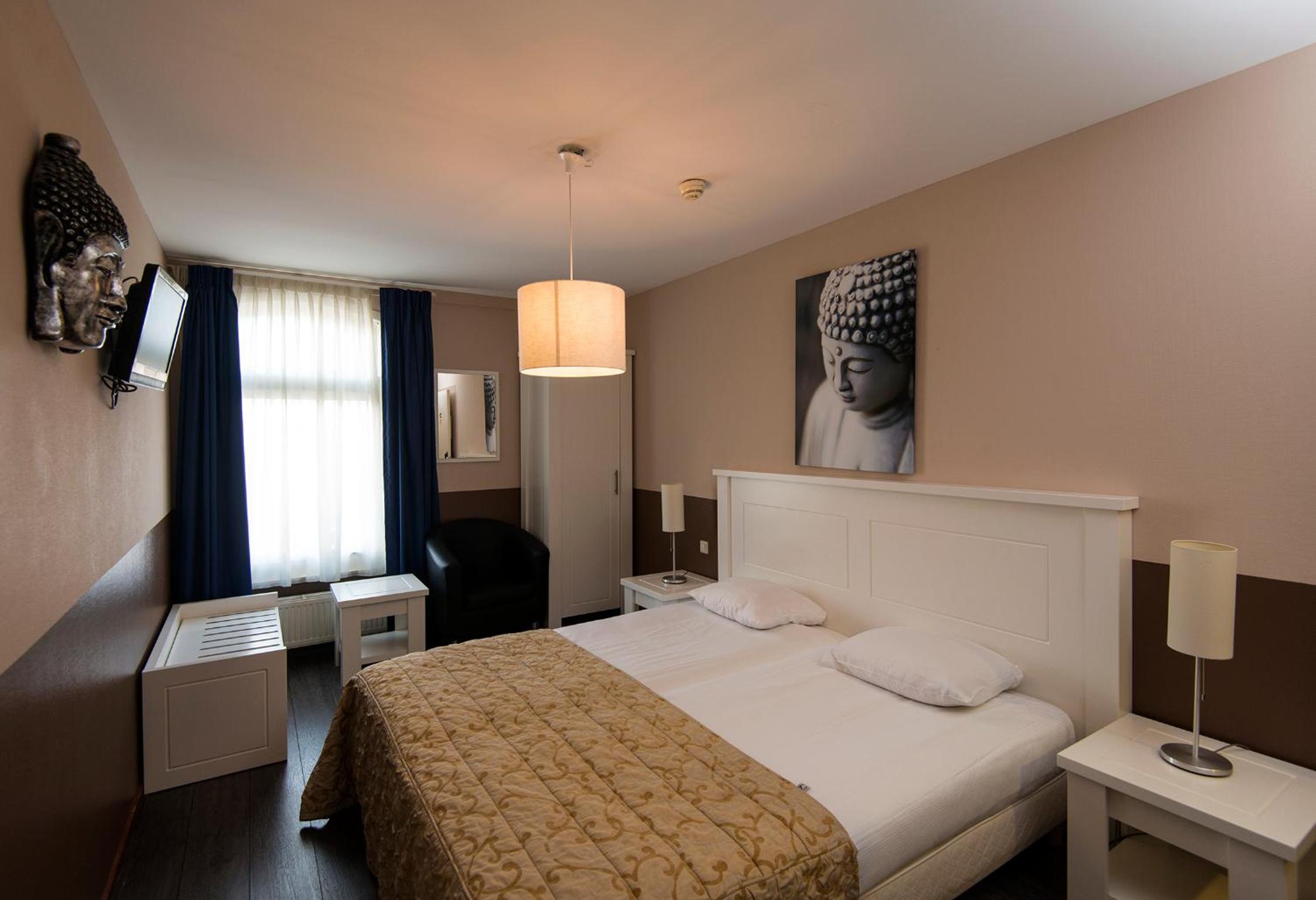 Standard Double Room with Two Single Beds - Photo 5