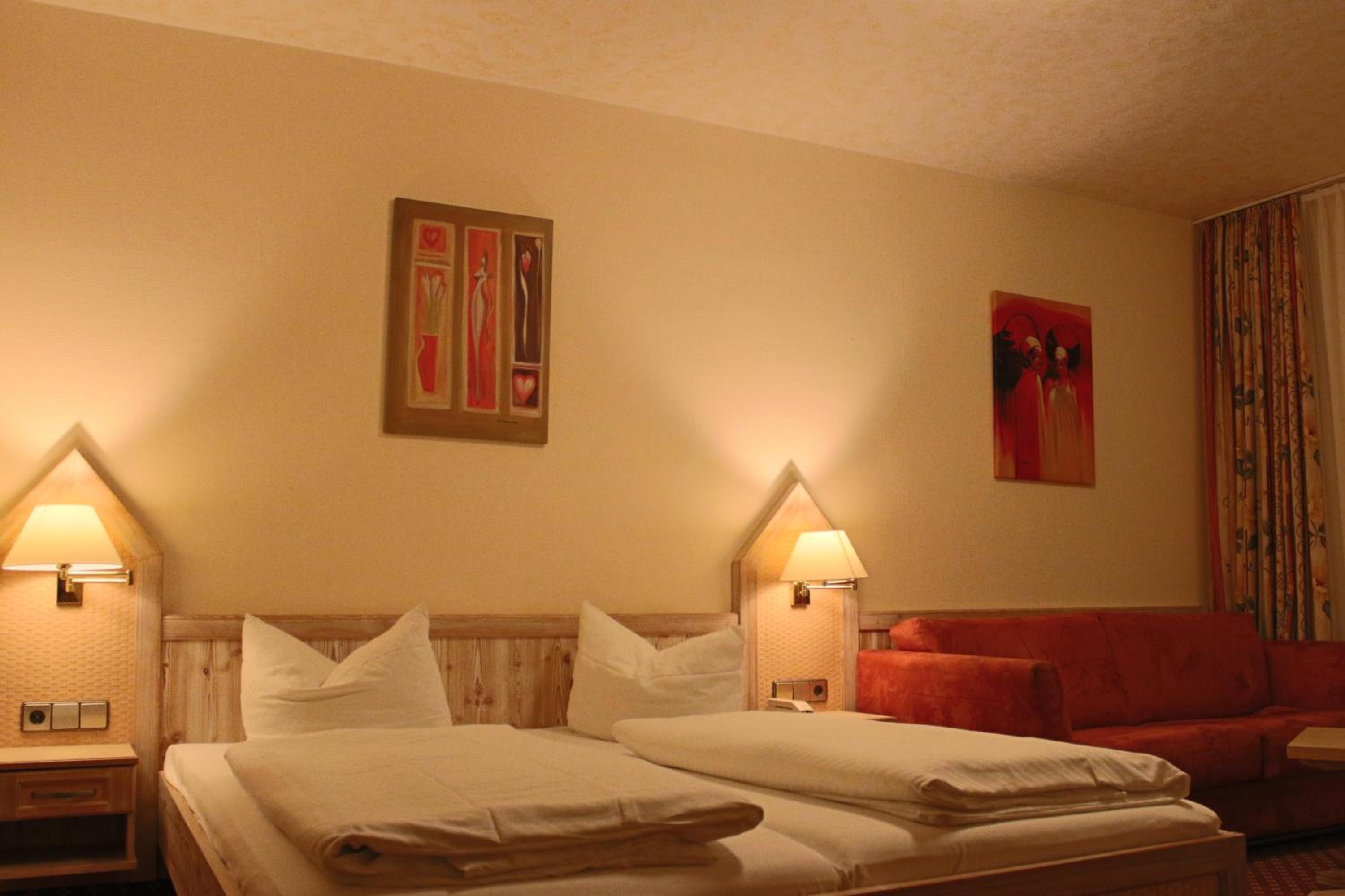 Comfort Triple Room