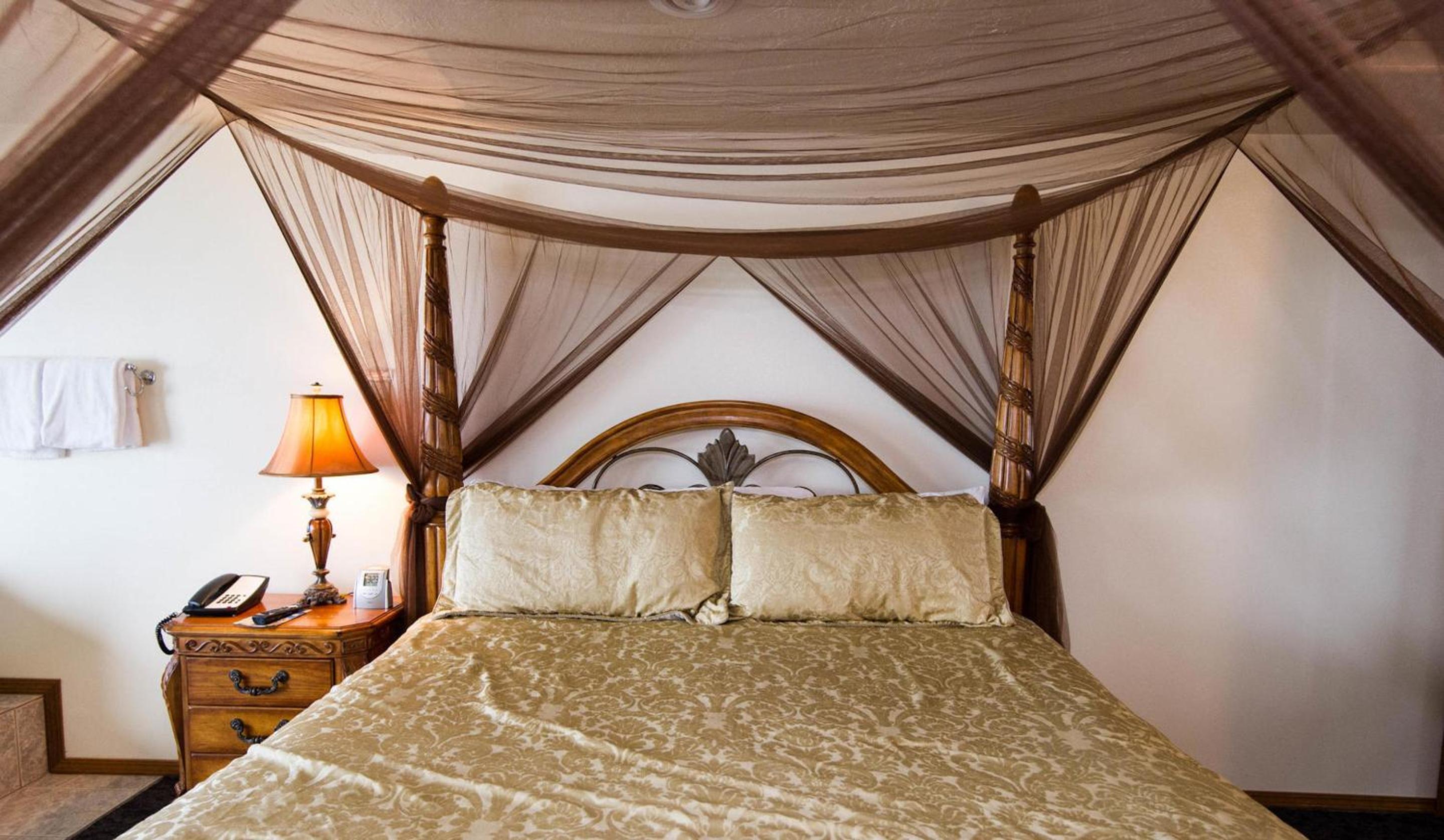 King Room with Spa Bath - Third Floor