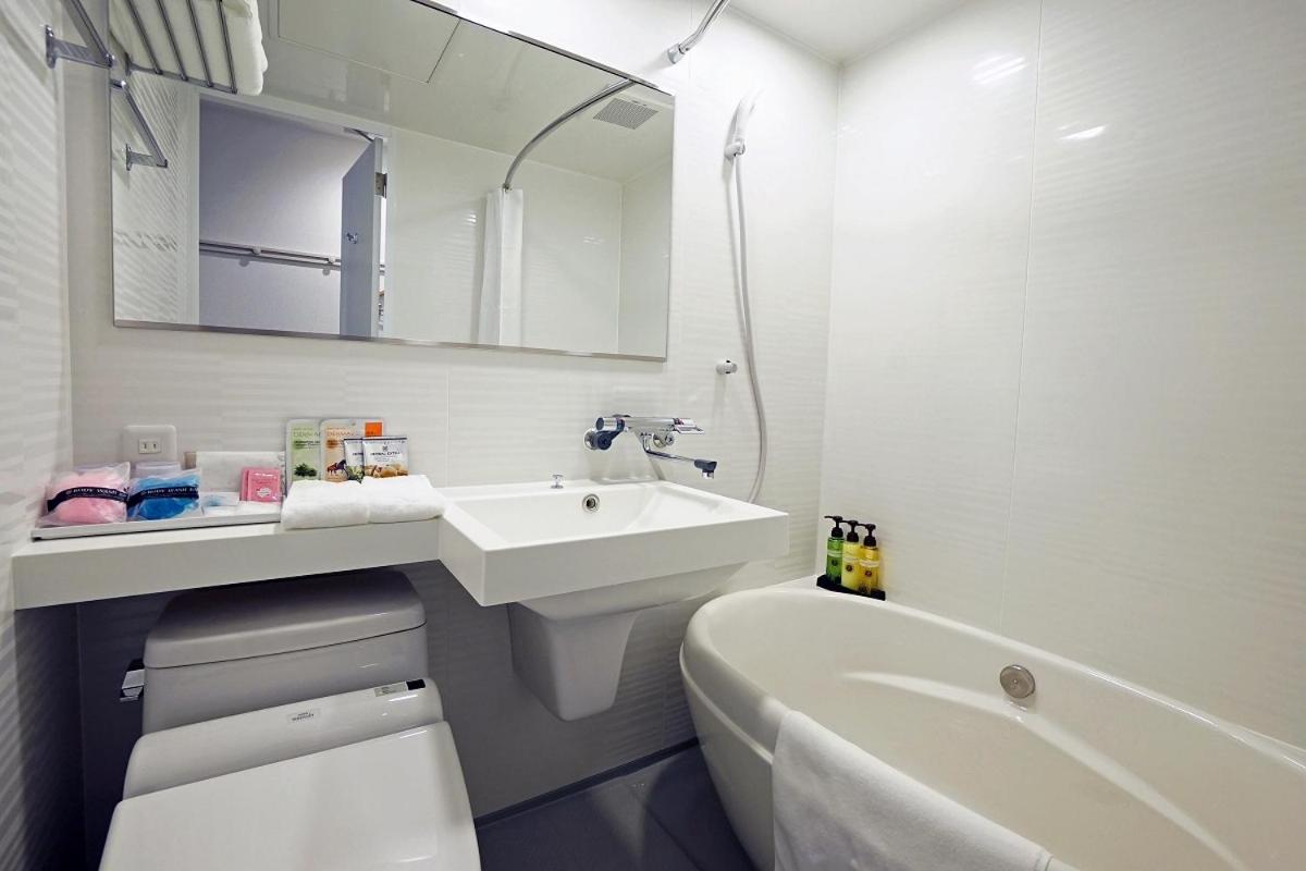 Double Room - Non-Smoking  photo 3