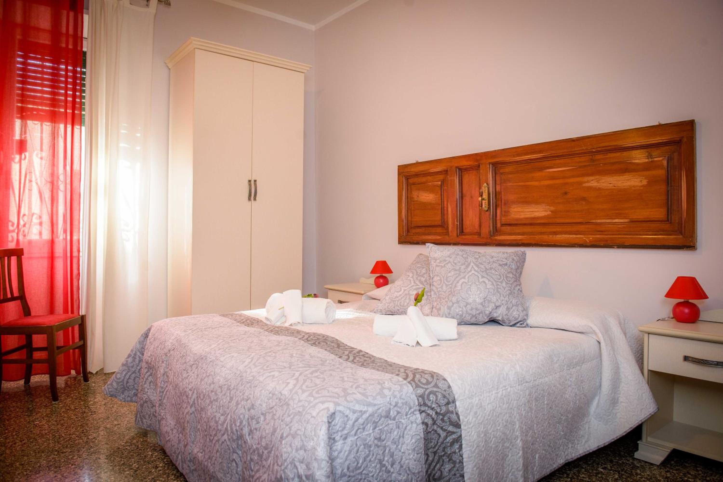 Double Room with Private External Bathroom photo 3