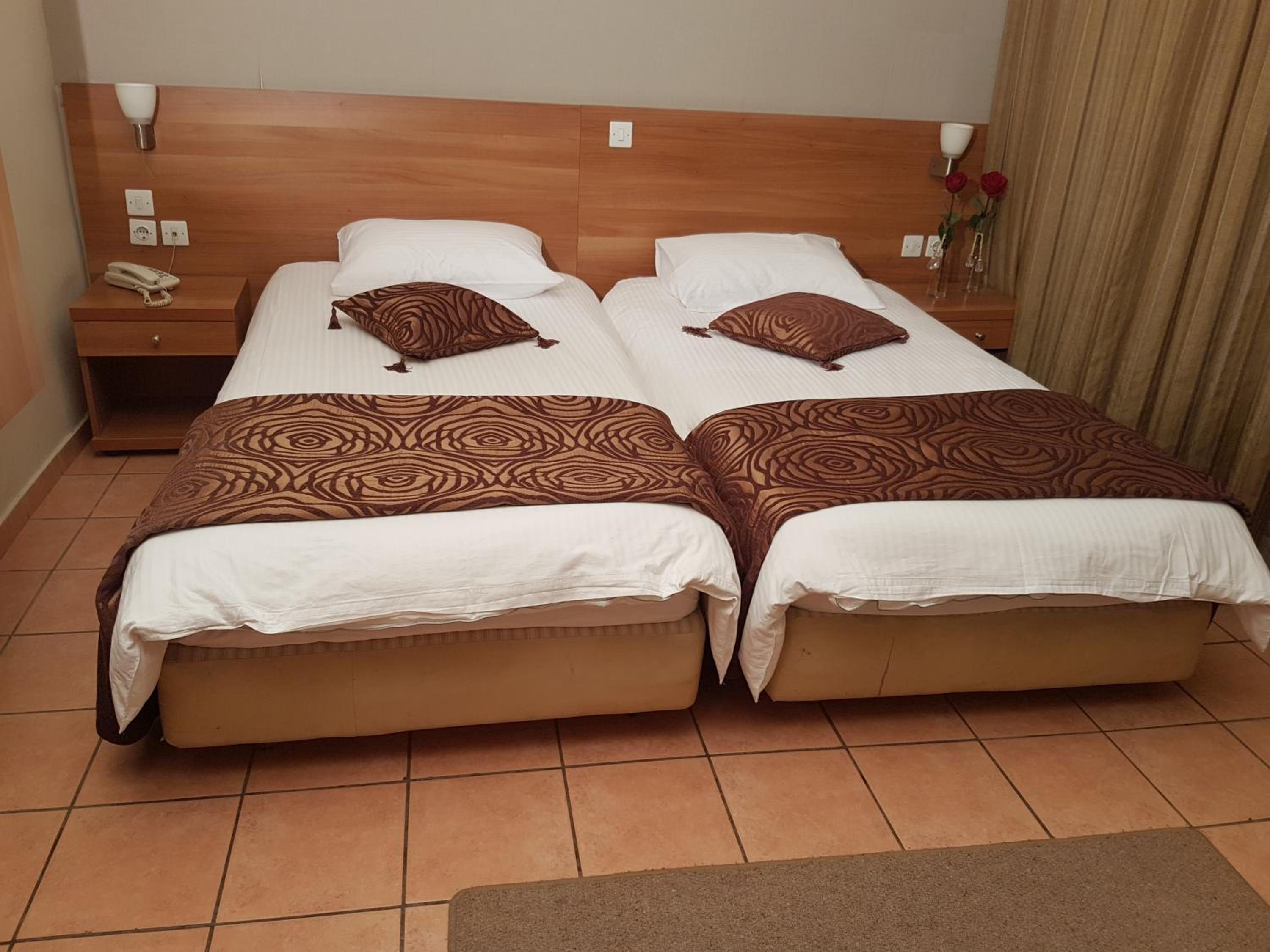Triple Room - Photo 1