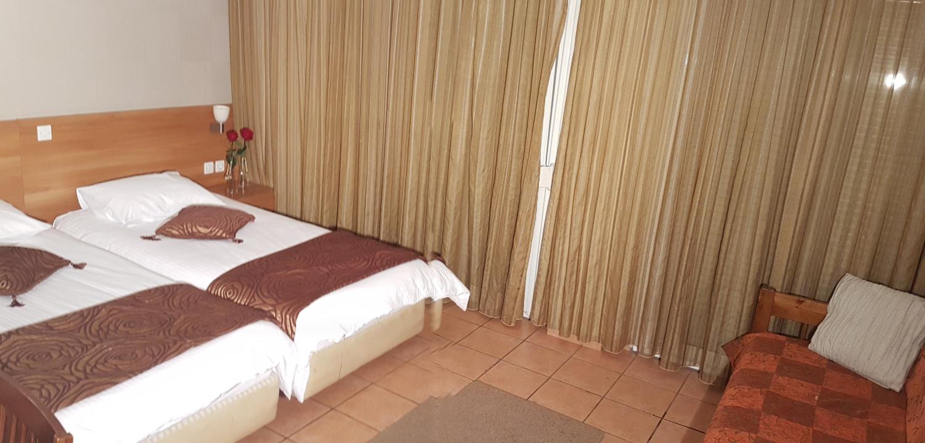 Triple Room - Photo 3