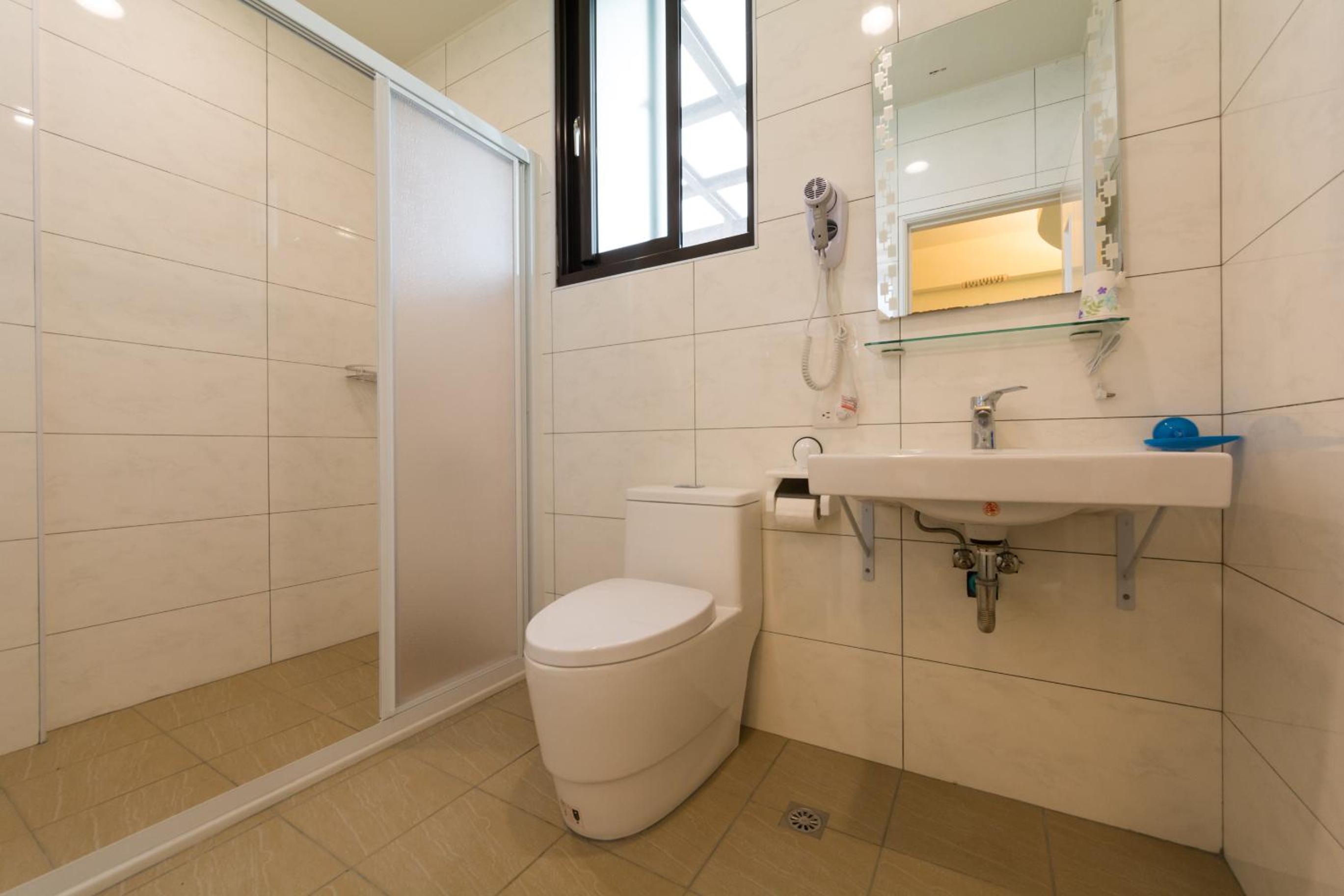 Family Suite - Photo 7