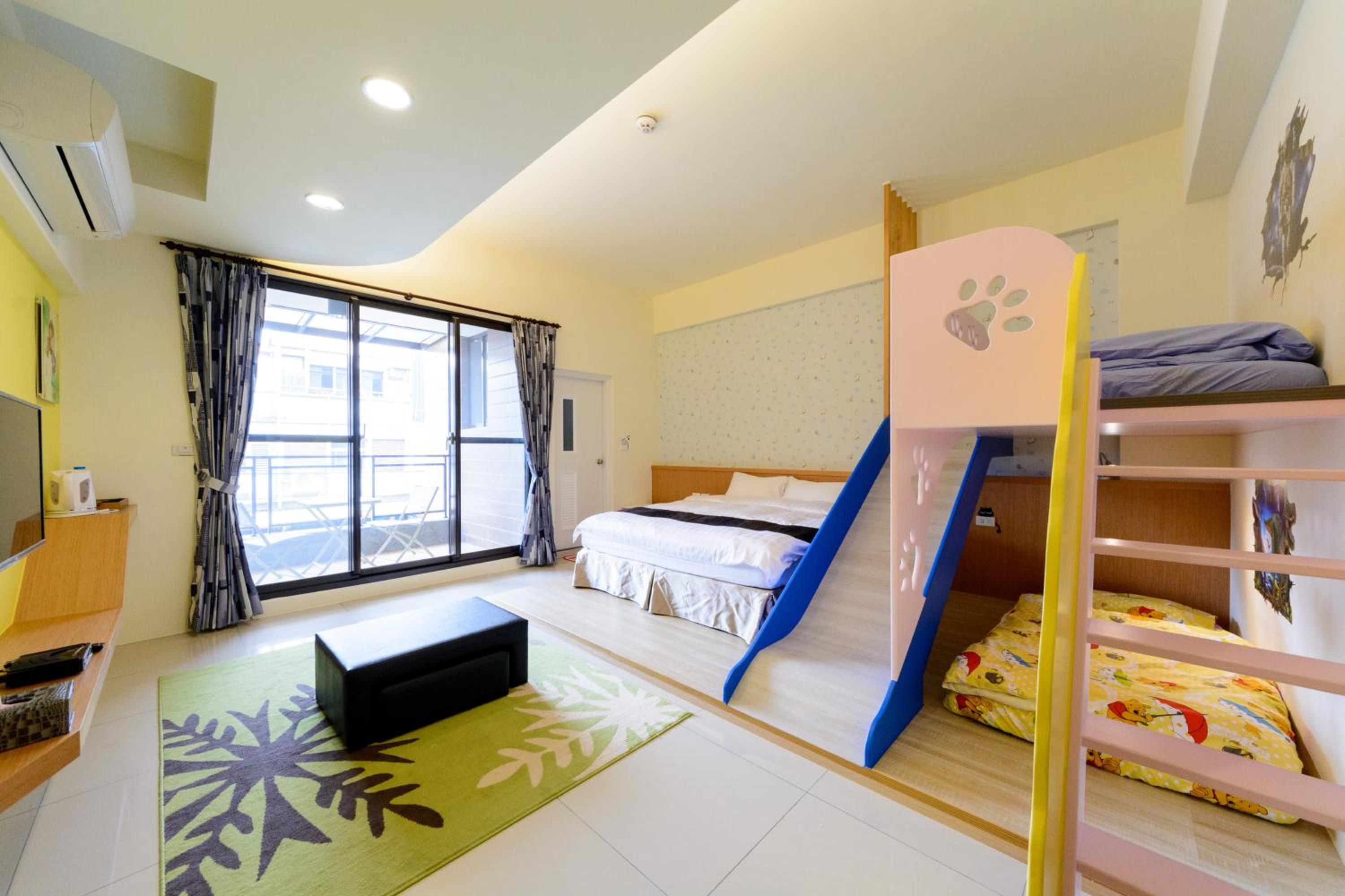 Family Junior Suite - Photo 1
