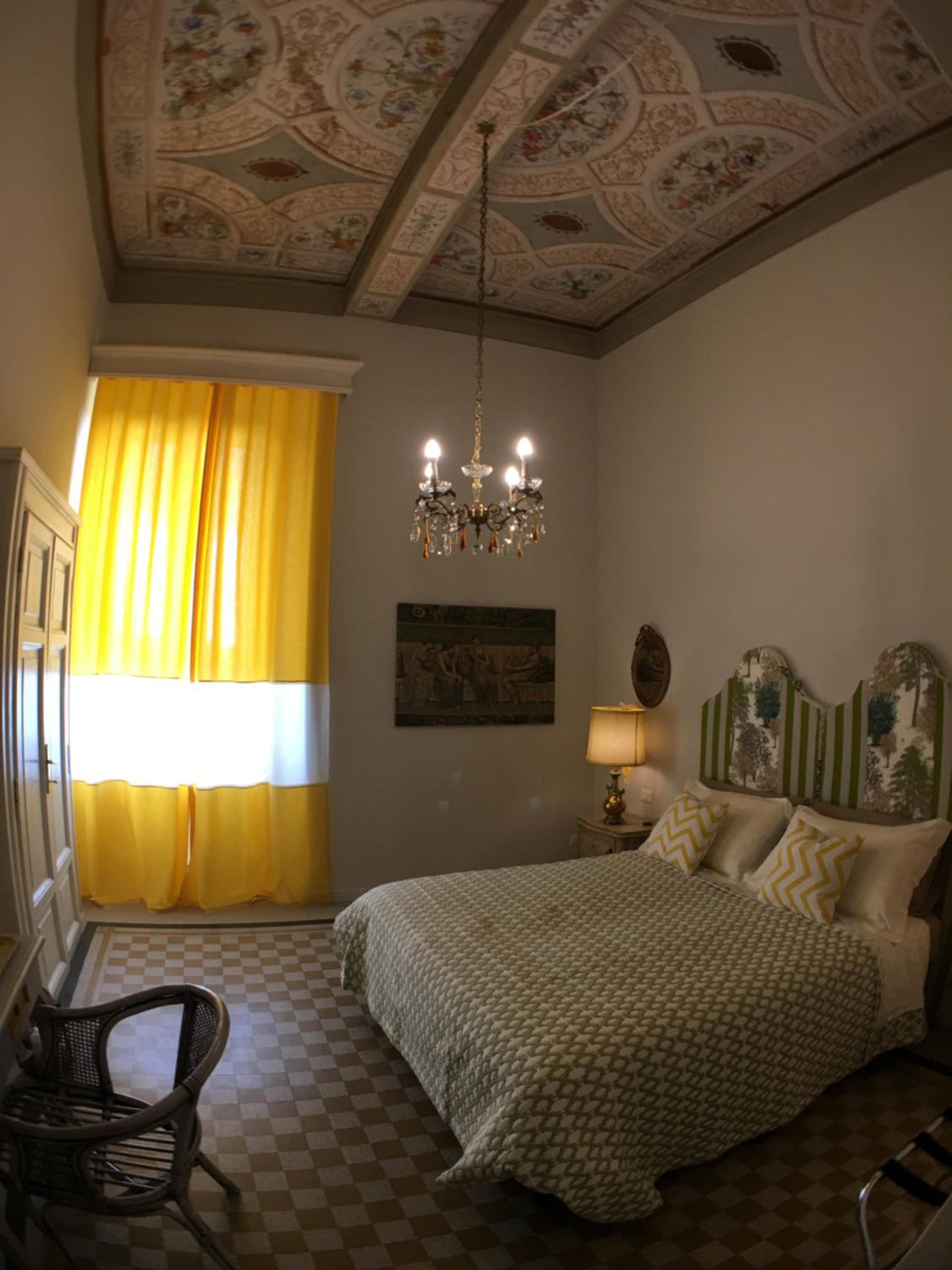 Double Room with Private Bathroom - Photo 13