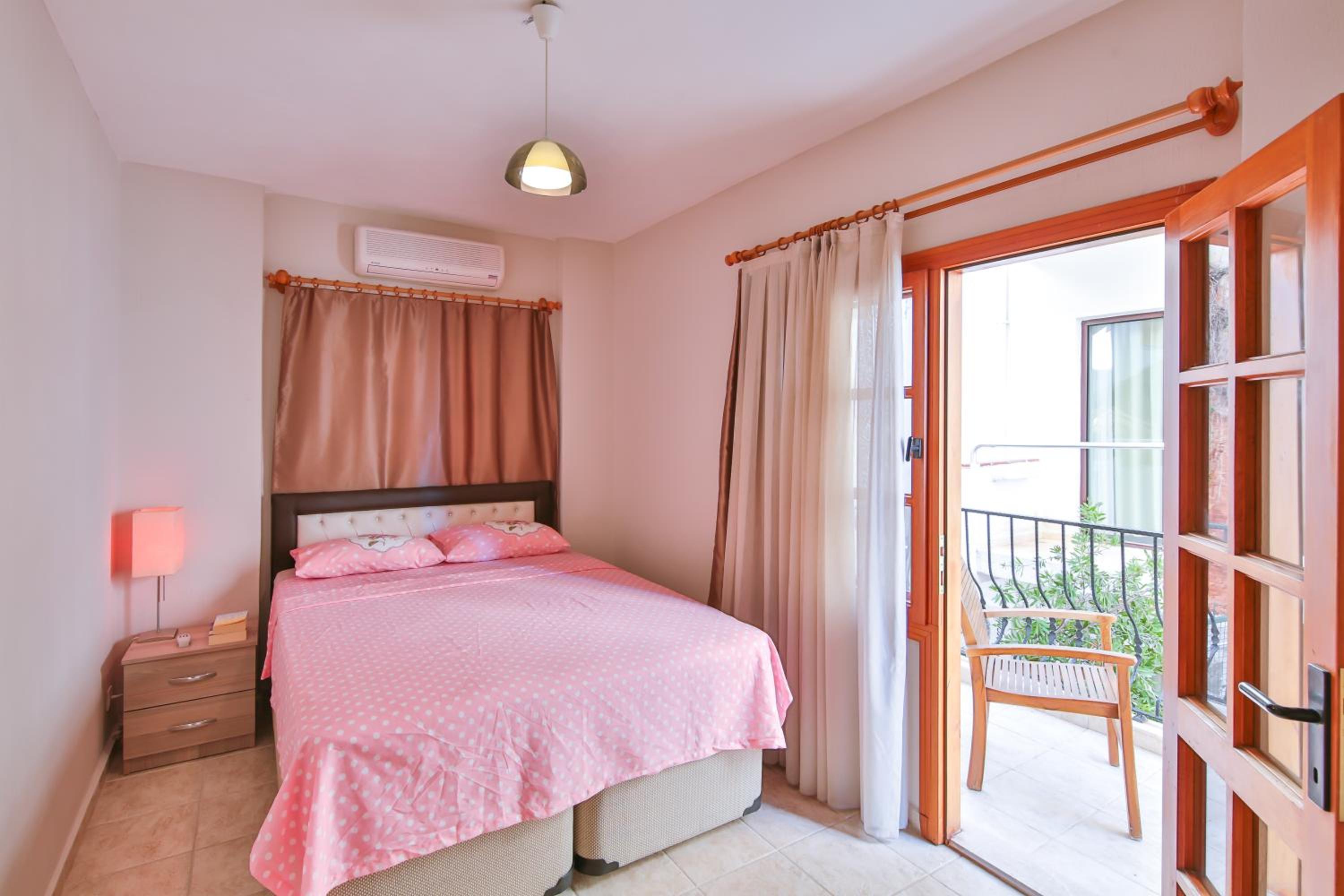 Family Room with Sea View photo 2