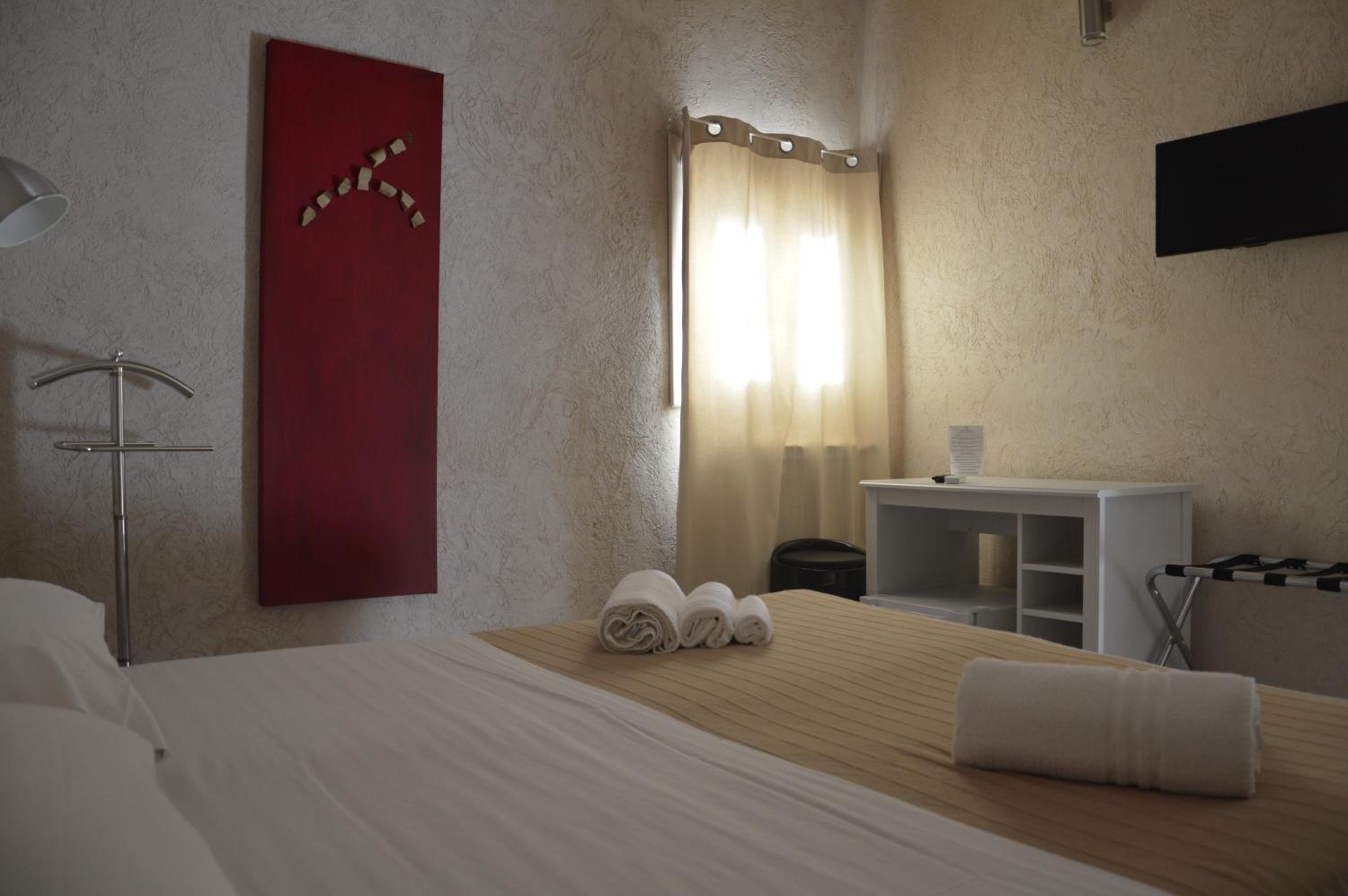 Single Room photo 1